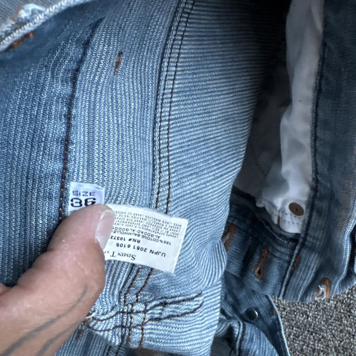 Armani Exchange Vibtage Blue Armani jeans Size US 35 - 4 Thumbnail