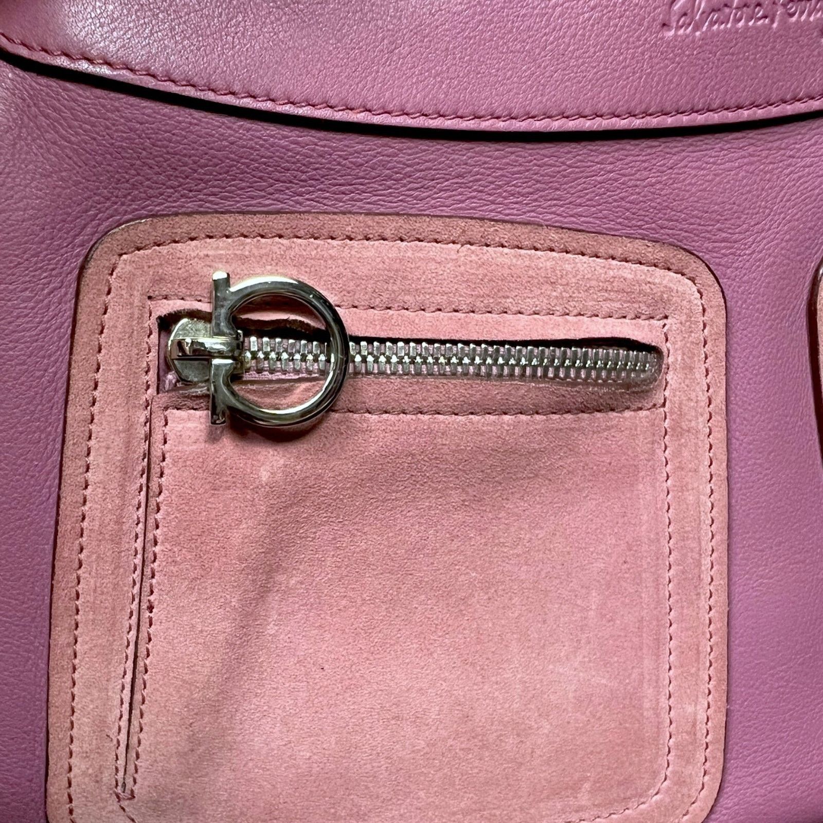 Salvatore Ferragamo Salvatore Ferragamo Gancini Pink Leather Suede Purse Size ONE SIZE - 6 Thumbnail