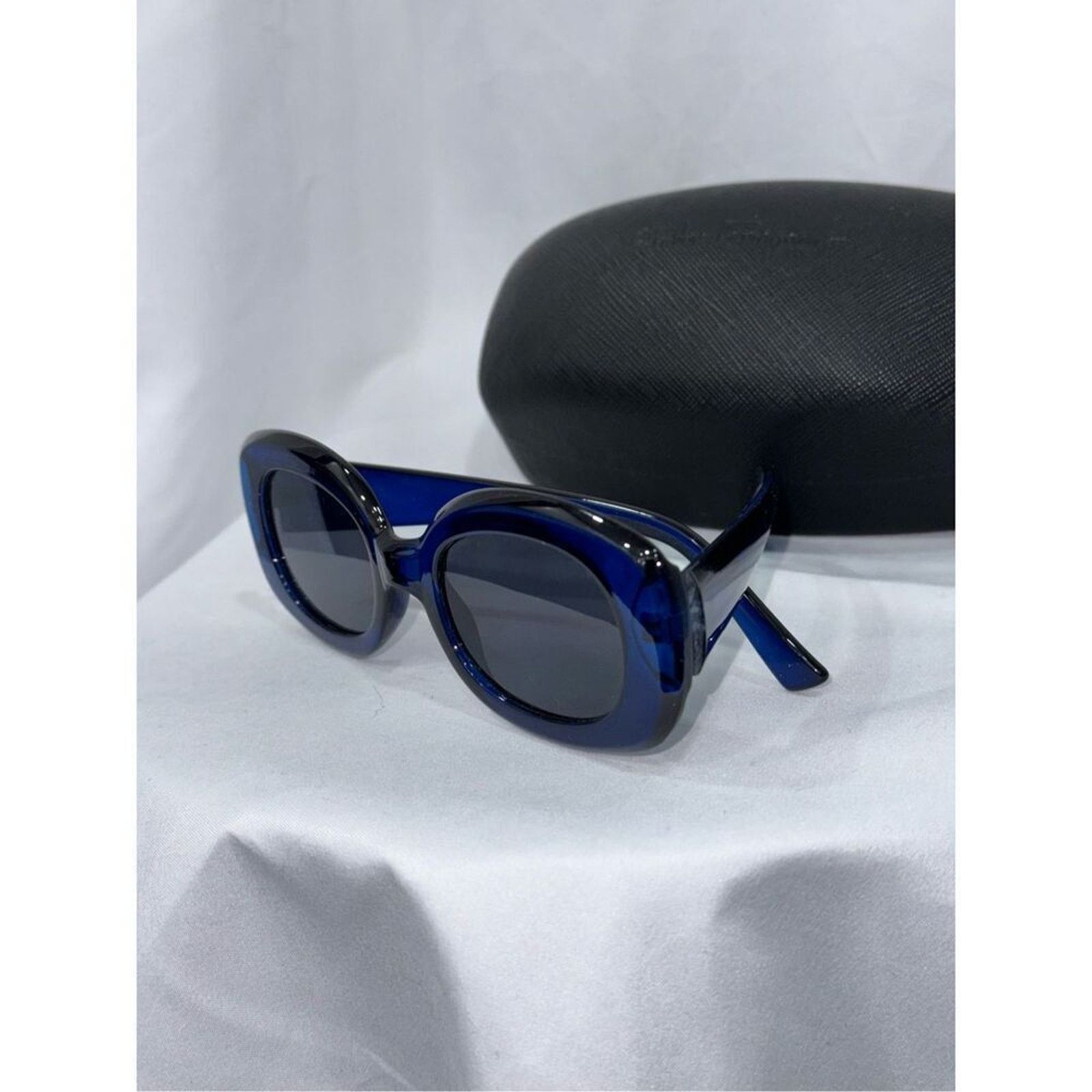 Other Blue Rounded Rectangle Sunglasses with Case | Sz OS Size ONE SIZE - 4 Thumbnail
