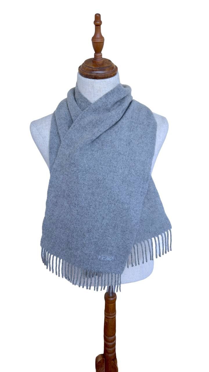 Fendi Fendi Scarf/ Muffler/ Neckwere Size ONE SIZE - 1 Thumbnail
