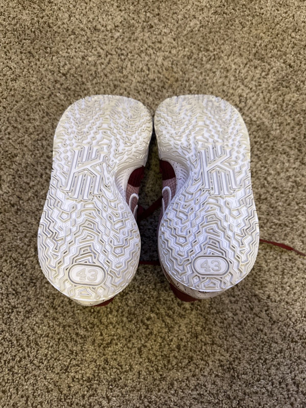 Nike Nike Kyrie Low 4 Maroon Size US 9.5 / EU 42-43 - 6 Thumbnail