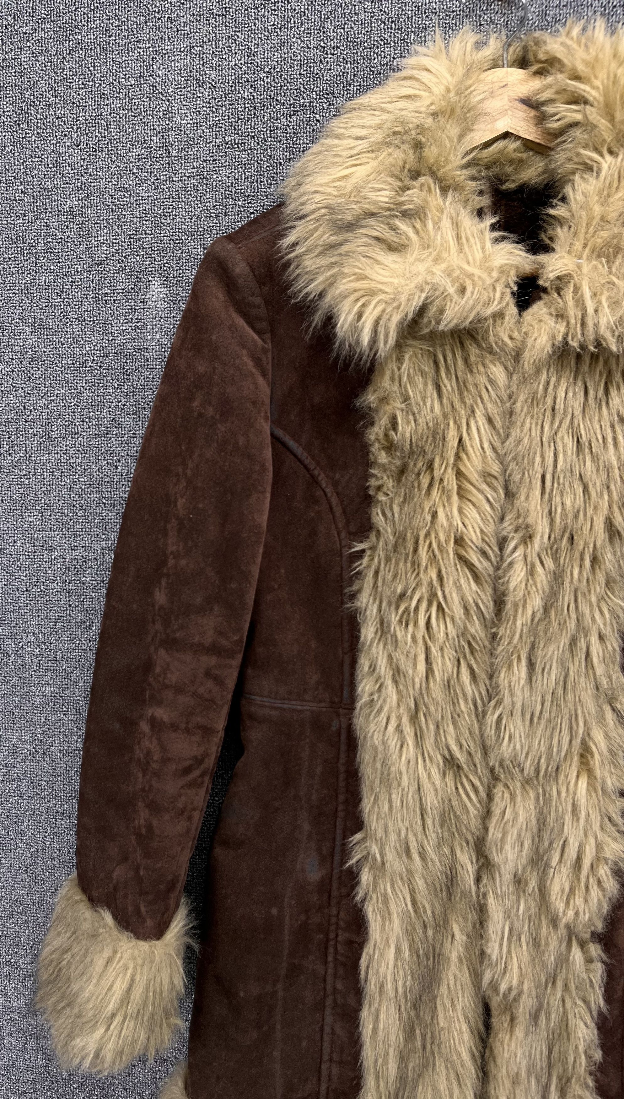 ATSURO TAYAMA Vintage Atsuro Tayama Rare Fur Jacket Size S / US 4 / IT 40 - 3 Thumbnail