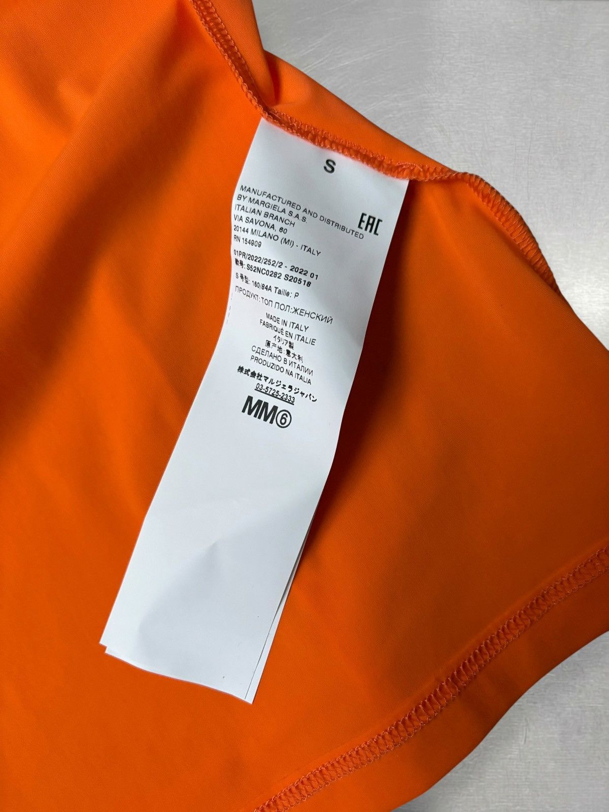 MM6 MM6 Maison Margiela Orange Turtleneck Longsleeve Size S Size S / US 4 / IT 40 - 9 Thumbnail