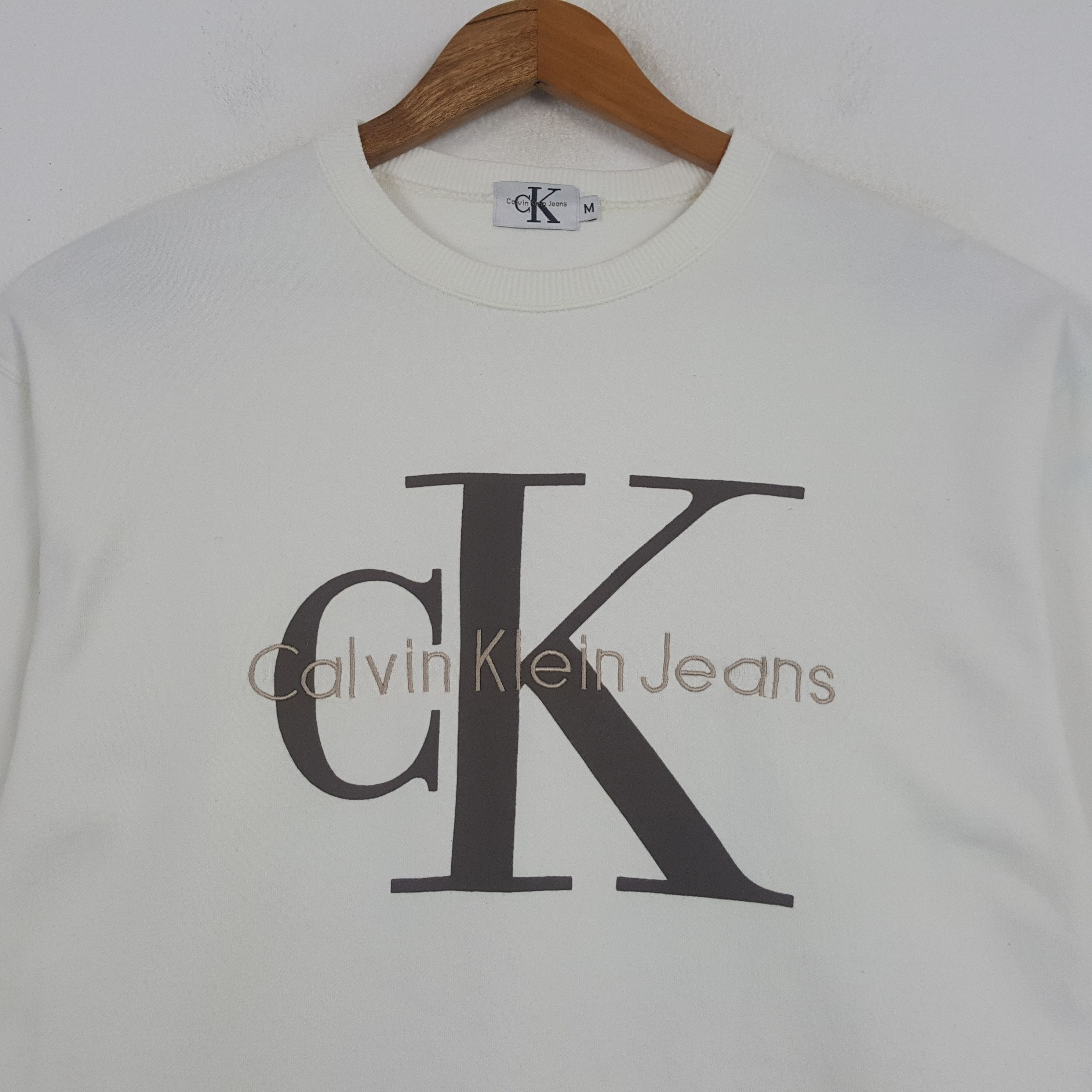 Calvin Klein × Vintage Vintage CALVIN KLEIN Fashion Brand Sweatshirt C295N5 Size US M / EU 48-50 / 2 - 2 Thumbnail