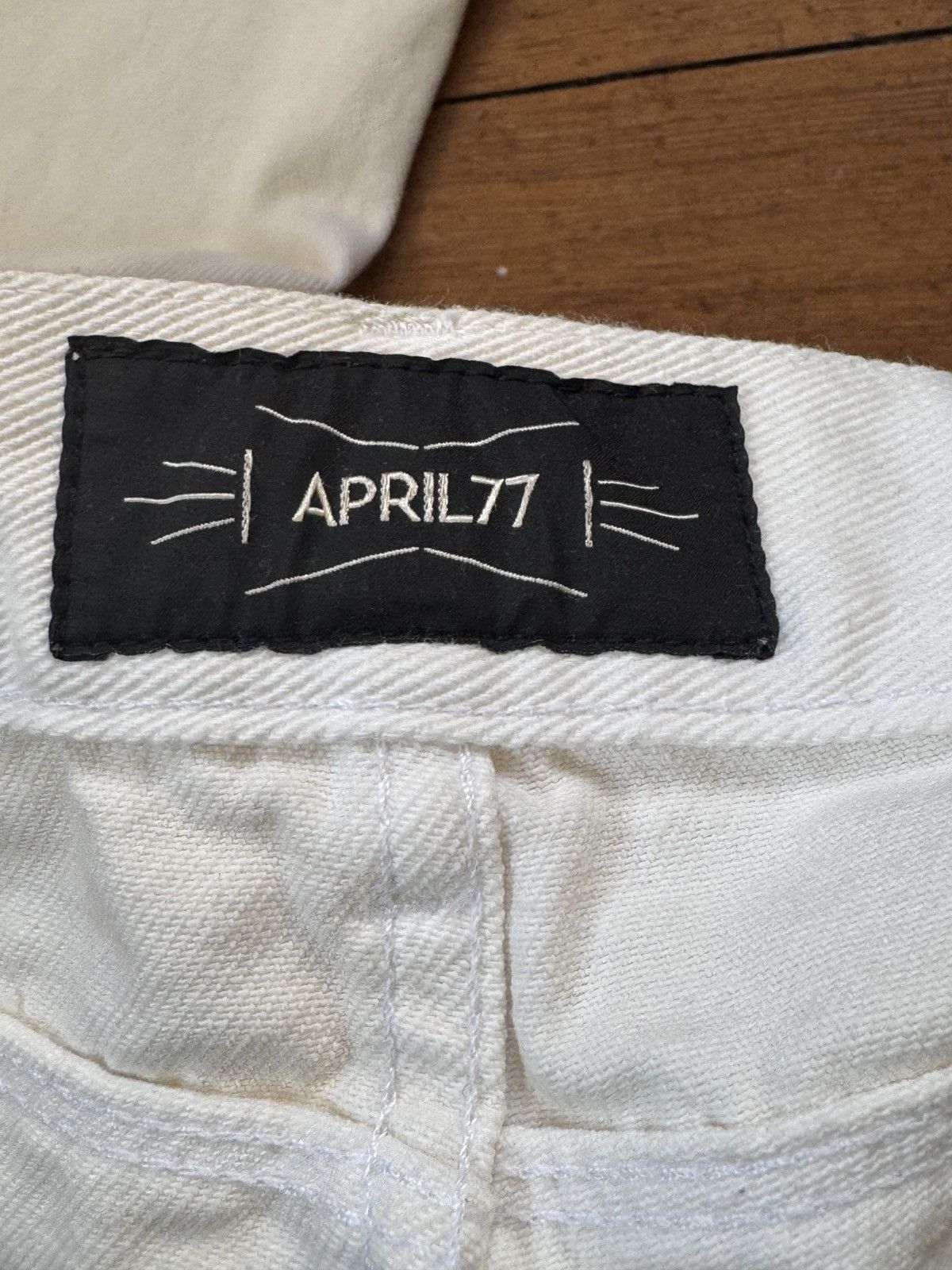 April 77 april77 dictator jeans stroke white 30 april 77 Size US 30 / EU 46 - 5 Thumbnail