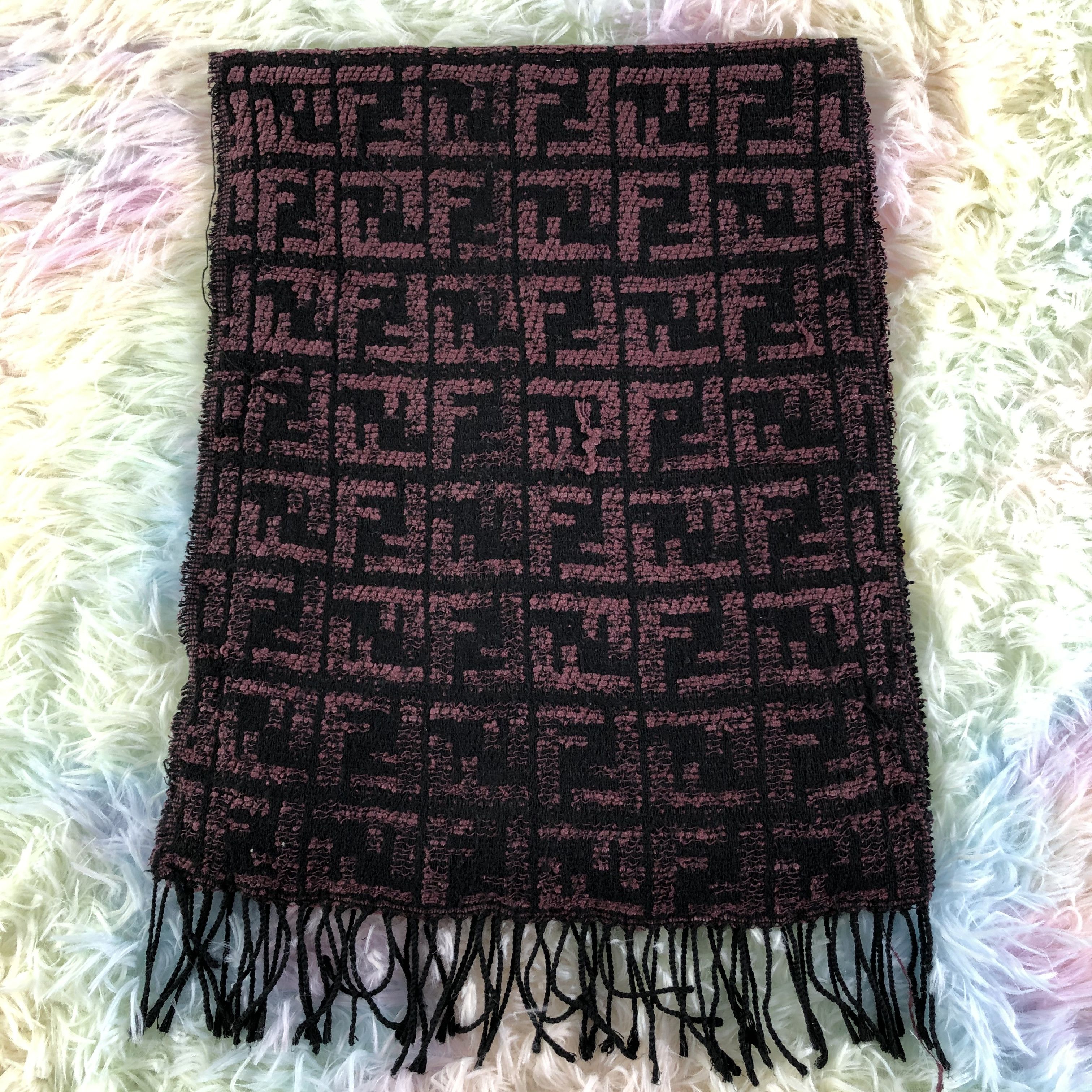 Vintage Fendi Scarf / Muffler / Neckwear - KM95 Size ONE SIZE - 2 Thumbnail