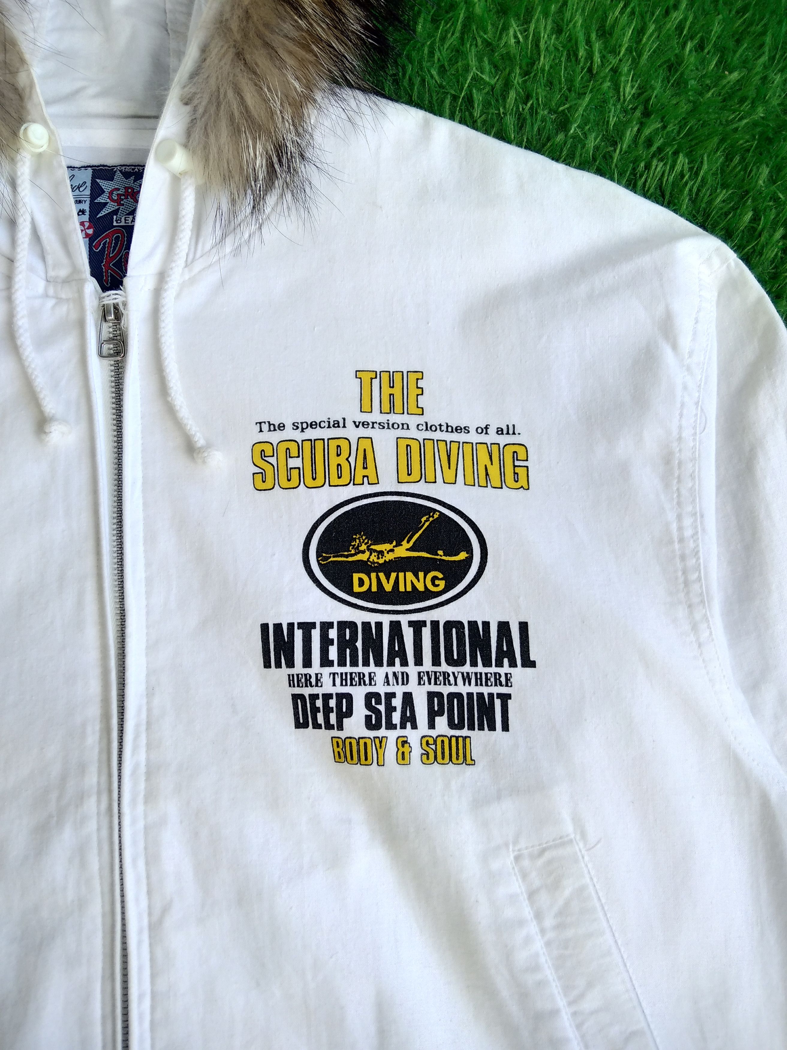 If Six Was Nine × Japanese Brand × Le Grande Bleu (L.G.B.) Vtg 90s Ceronias Scuba Diving International Fur Zip Hoodie Size US M / EU 48-50 / 2 - 4 Thumbnail