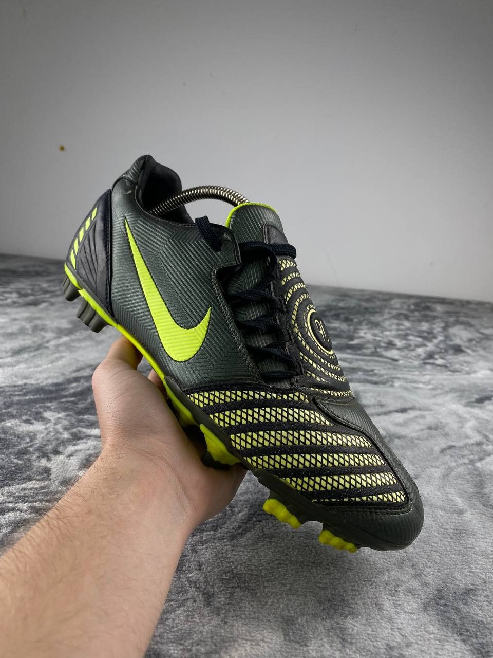 Nike Vintage 2007 Nike Total 90 Football Boots Soccer Cleats Men Size US 10 / EU 43 - 4 Thumbnail
