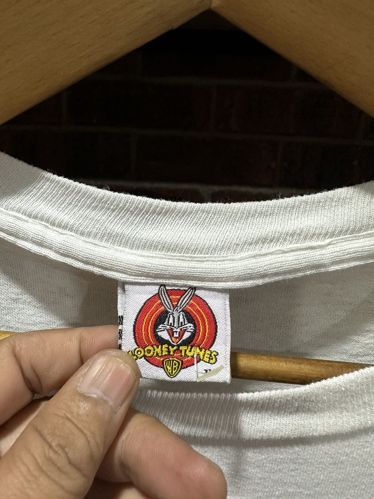Cartoon Network Vintage 90s Tweety Love A Firefighter Backhit Cartoon Tee Size US L / EU 52-54 / 3 - 6 Thumbnail