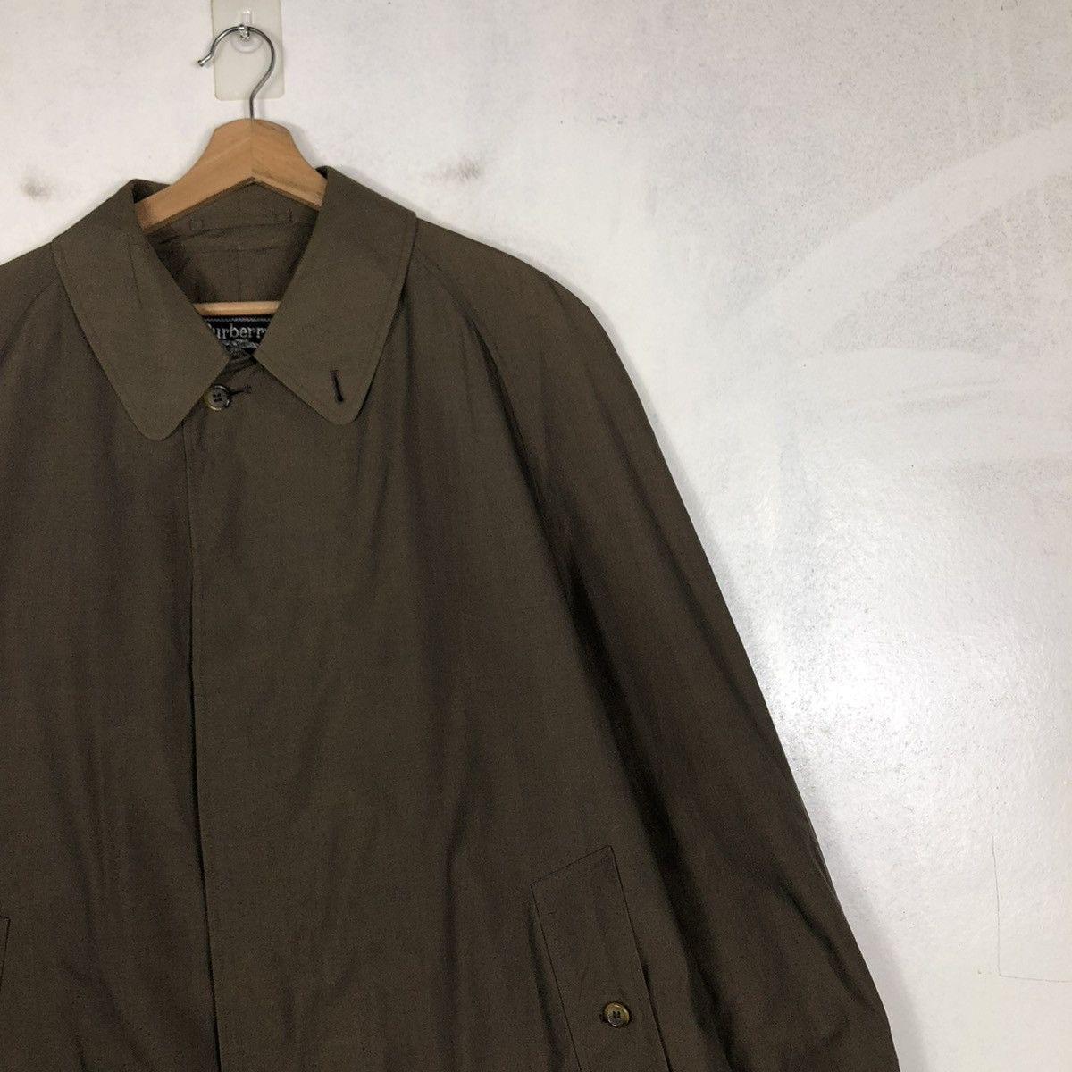 Burberry 📌VINTAGE FLY COATS LONG JACKET BURBERRY MADE IN ENGLAND Size US M / EU 48-50 / 2 - 9 Thumbnail