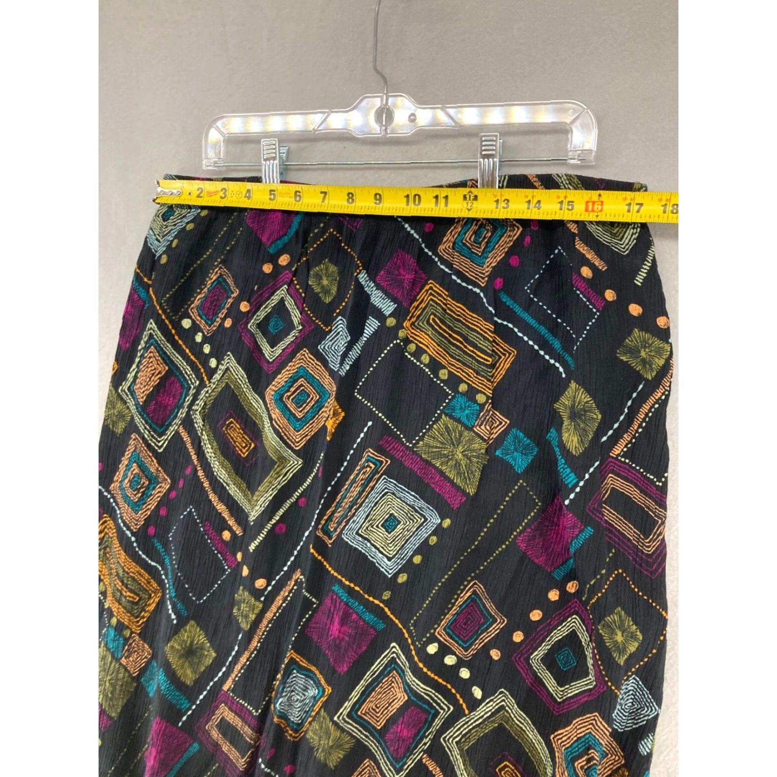 Vintage VINTAGE CM Shapes Women's Maxi Skirt Large Black Geometric Bohemian 80s 90s All Seasons Size 36" / US 14 / IT 50 - 2 Thumbnail