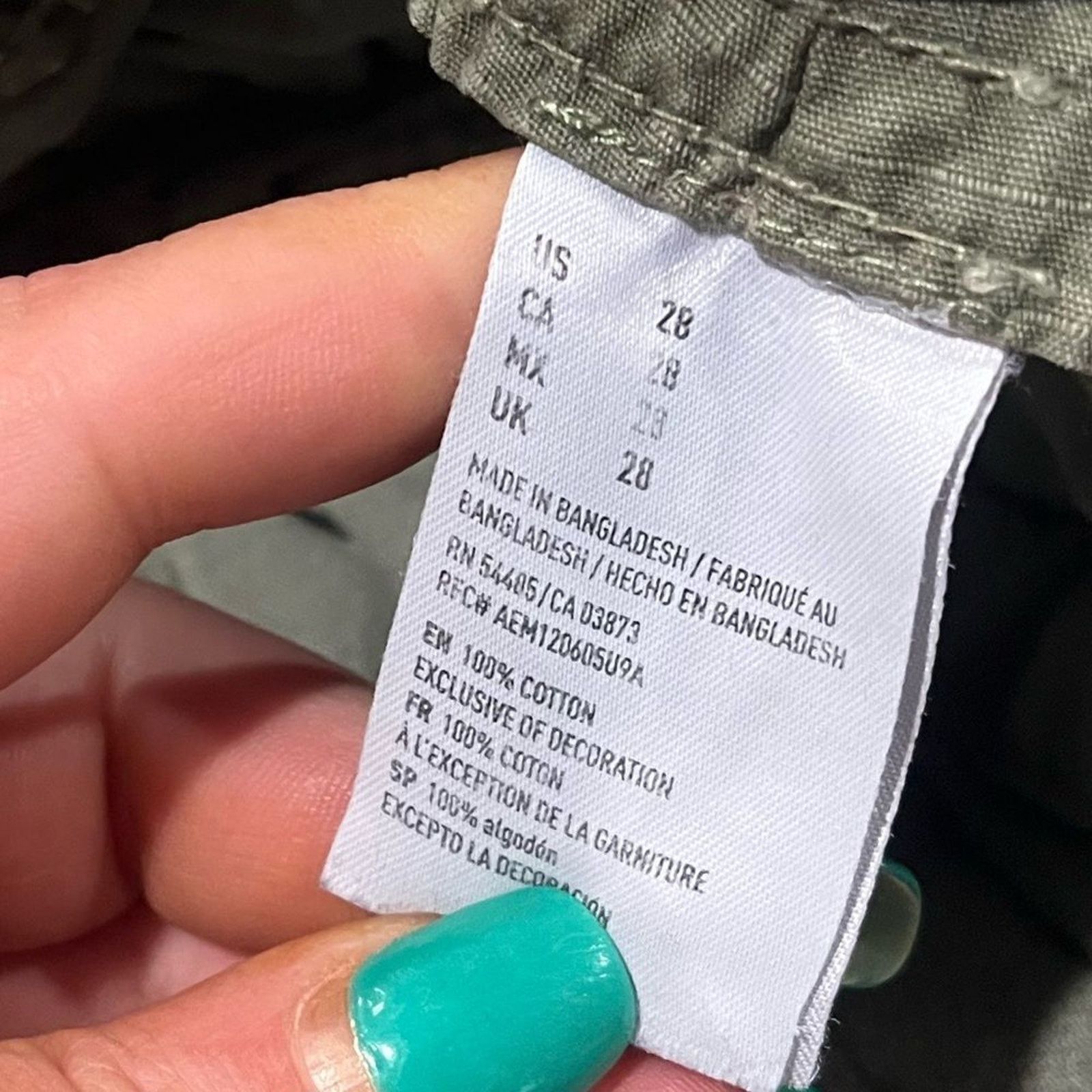American Eagle Outfitters American Eagle Longer Length Cargo Shorts Mid Rise Green 28 Size US 28 / EU 44 - 7 Thumbnail
