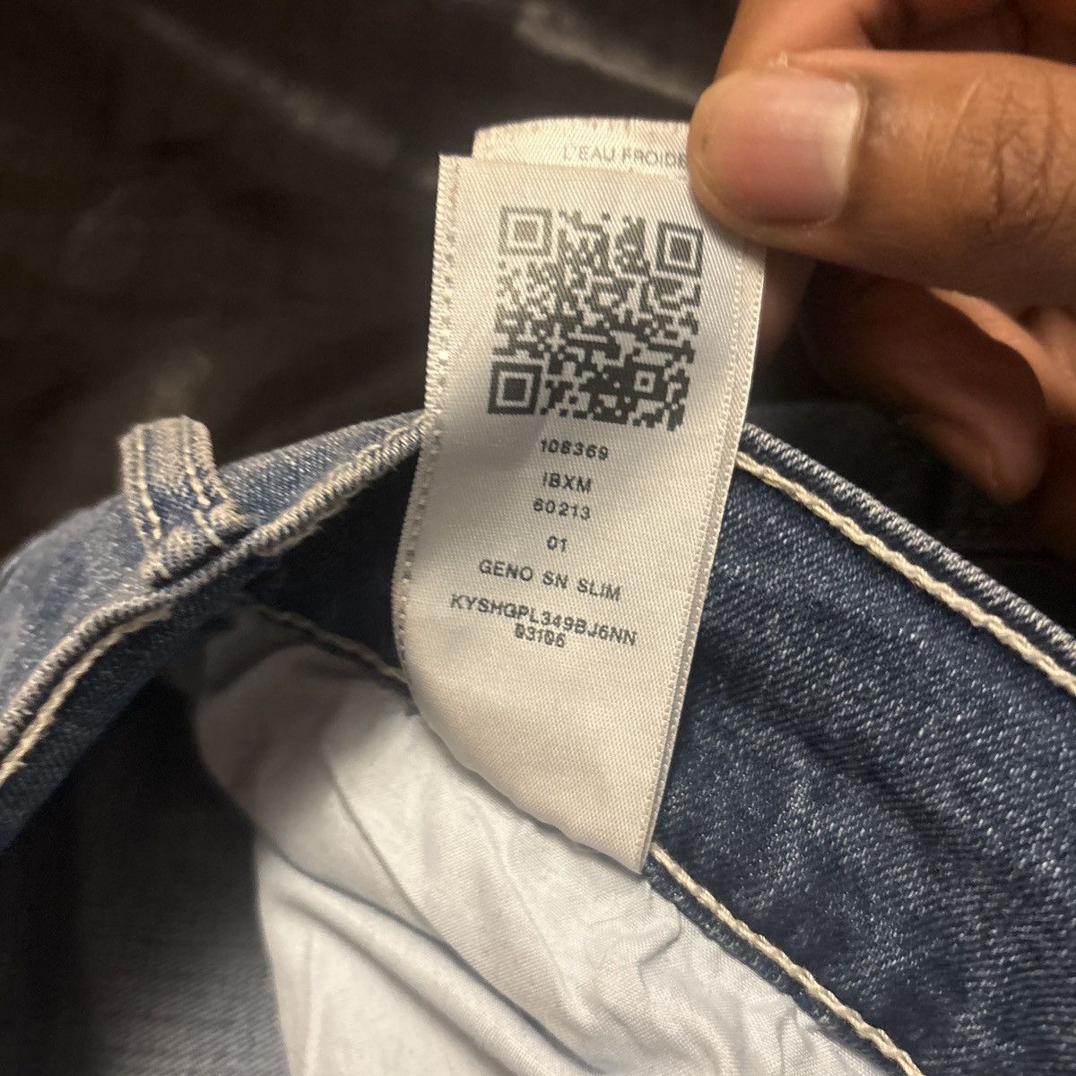 True Religion True Religion light wash denim jeans with a relaxed fit Size US 30 / EU 46 - 4 Thumbnail