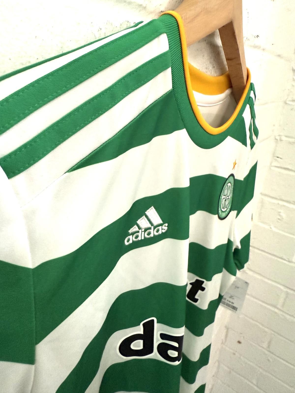 Adidas Adidas Celtic Football Club Green and White Sports Jersey Size ONE SIZE - 3 Thumbnail