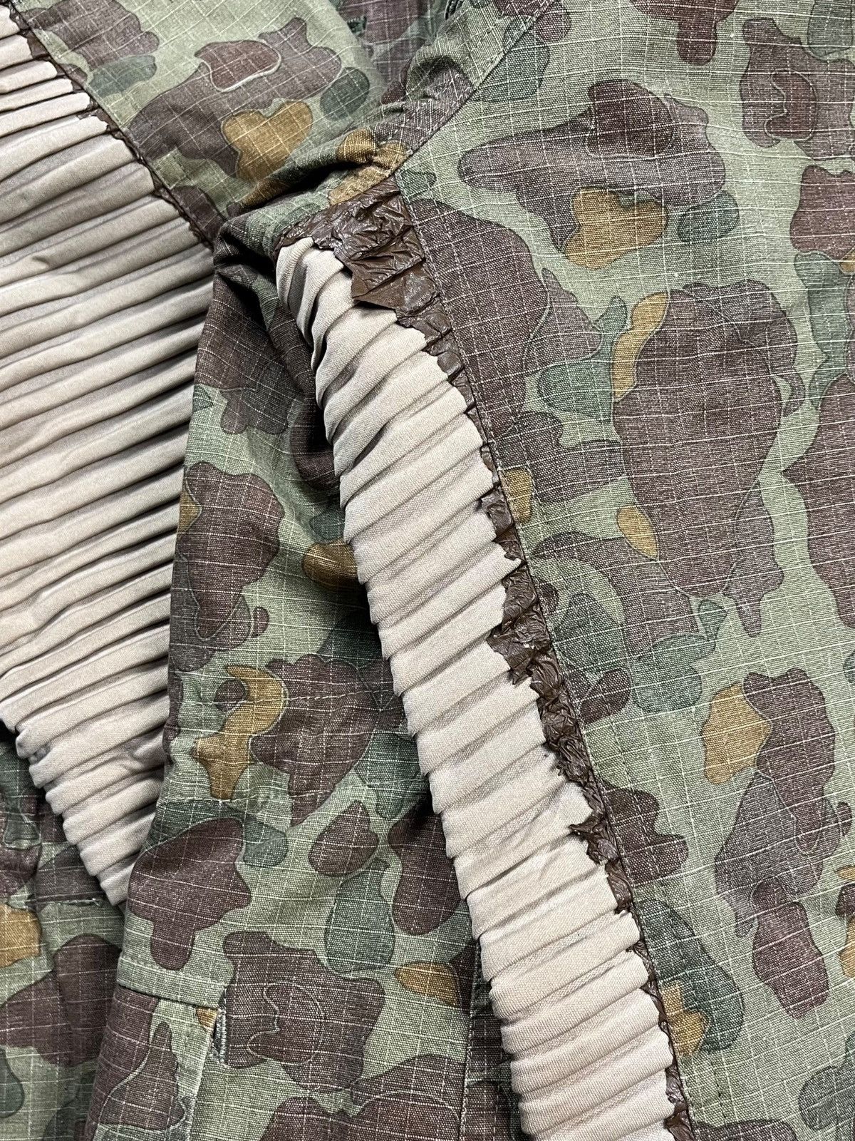 Japanese Brand 2012 Phenomenon - Bono Camo Jacket Size US L / EU 52-54 / 3 - 13 Thumbnail
