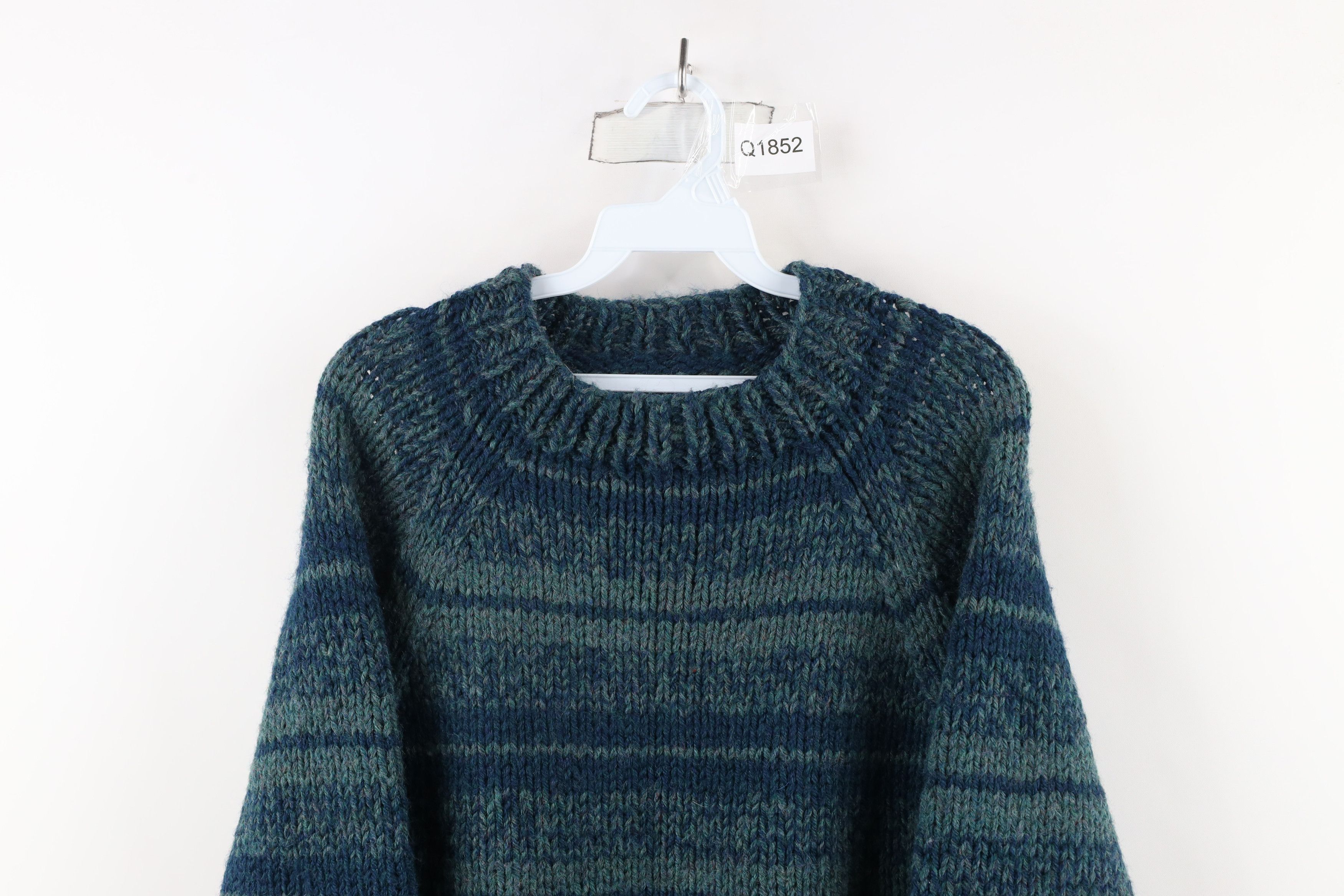 Vintage Vintage 60s 70s Rockabilly Blend Hand Knit Striped Sweater Size L / US 10 / IT 46 - 2 Thumbnail
