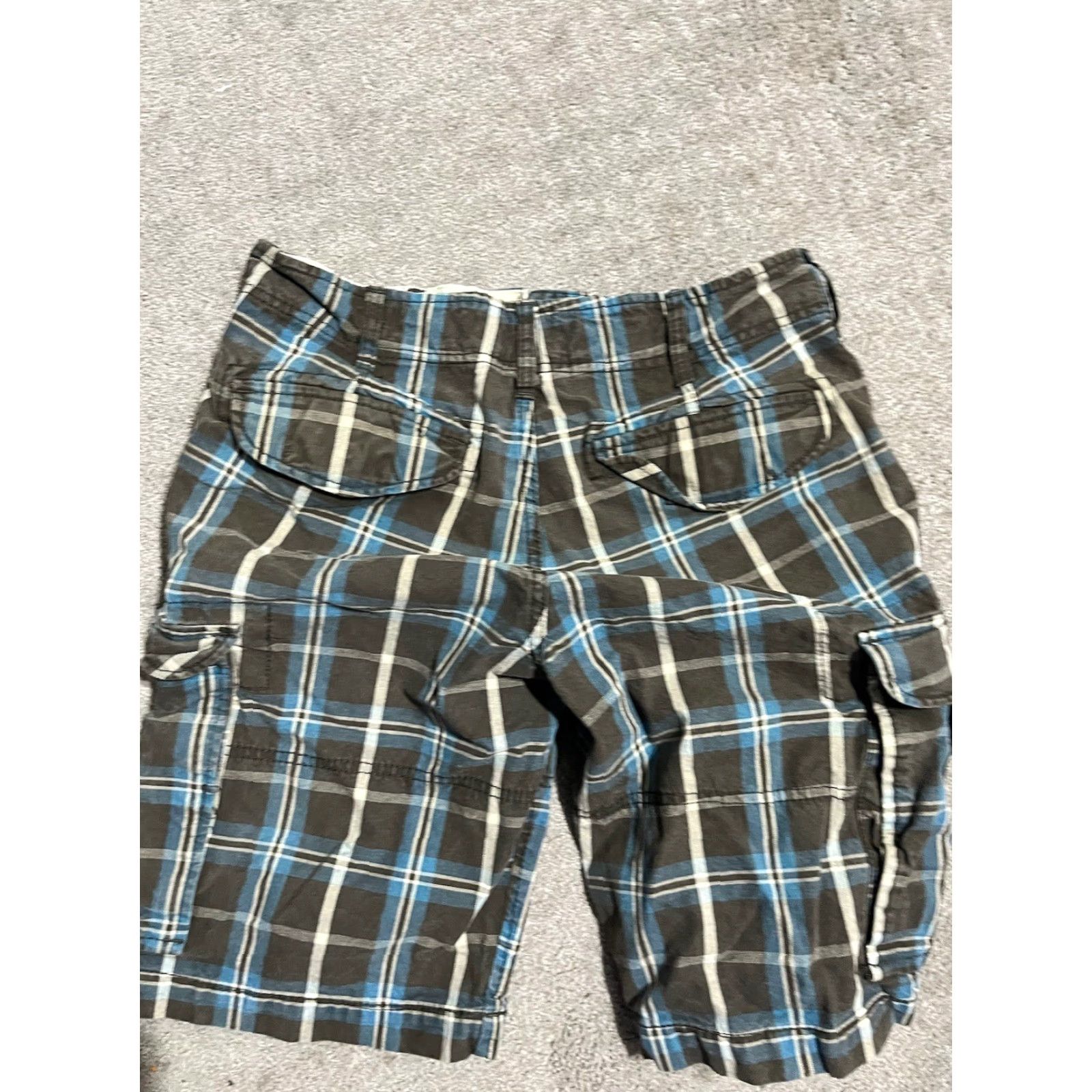 H&M LOGG Plaid Cargo Shorts Sz 29 Mens Loose Fit Multicolor H&M Casual Size US 29 - 2 Thumbnail