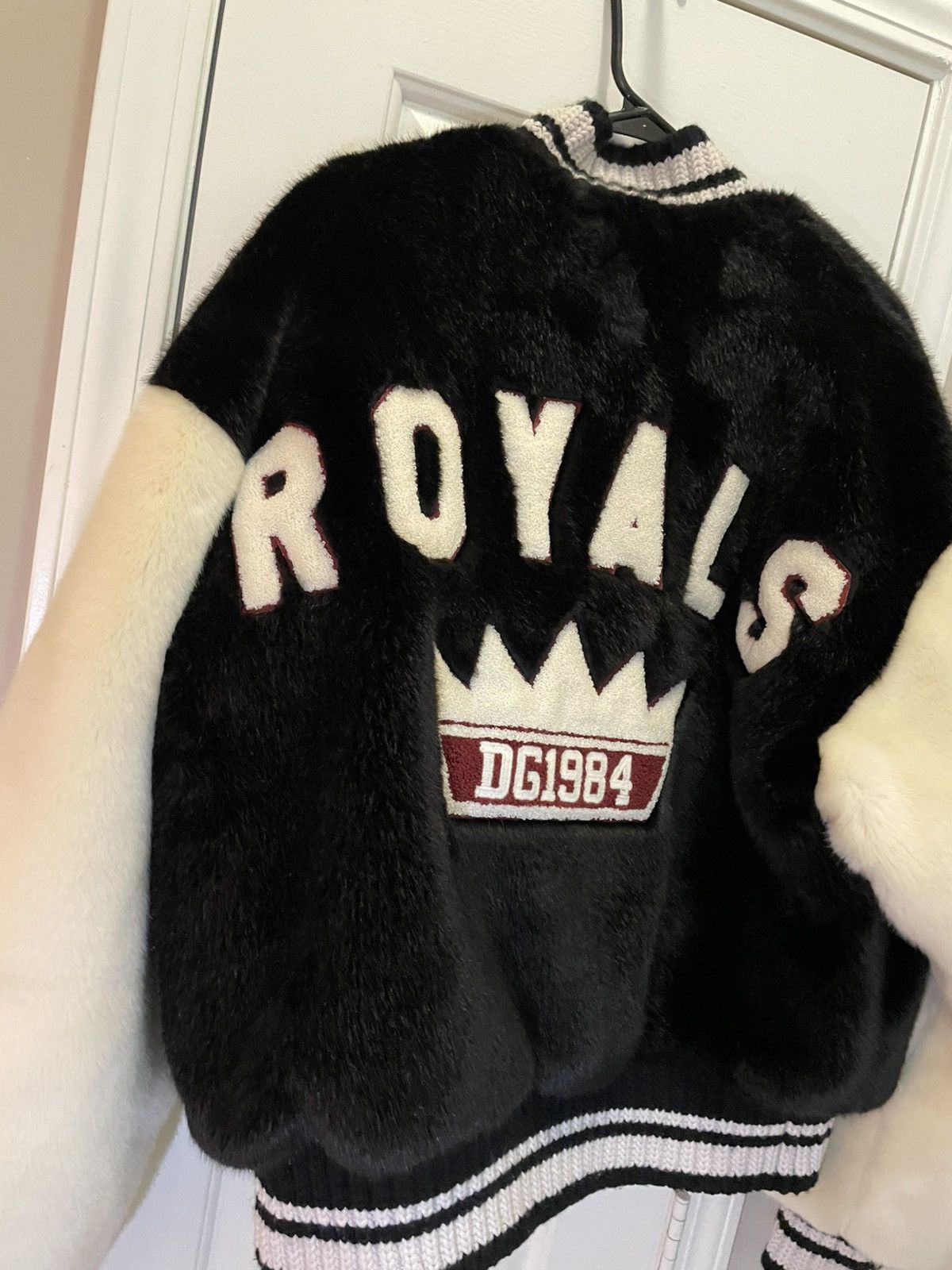 Dolce & Gabbana Dolce and gabbana faux fur jacket Size US L / EU 52-54 / 3 - 8 Thumbnail