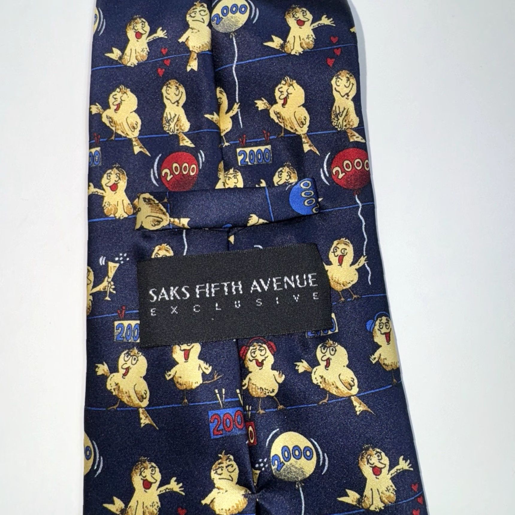 Saks Fifth Avenue VINTAGE Saks Fifth Avenue Tie Blue 100% Silk Y2K 2000 New Years 4" Yellow Bird Mens Tie Classic Width Blue Silk Bird Pattern Plaids & Checks Size ONE SIZE - 3 Thumbnail