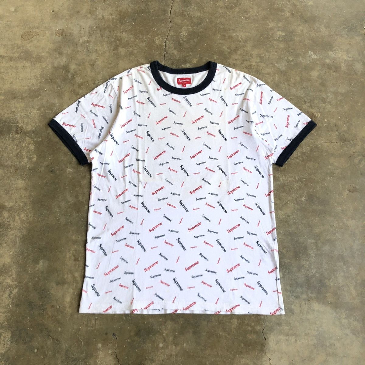 Supreme FW 18 Supreme Scatter Ringer Tee White Size US L / EU 52-54 / 3 - 1 Thumbnail