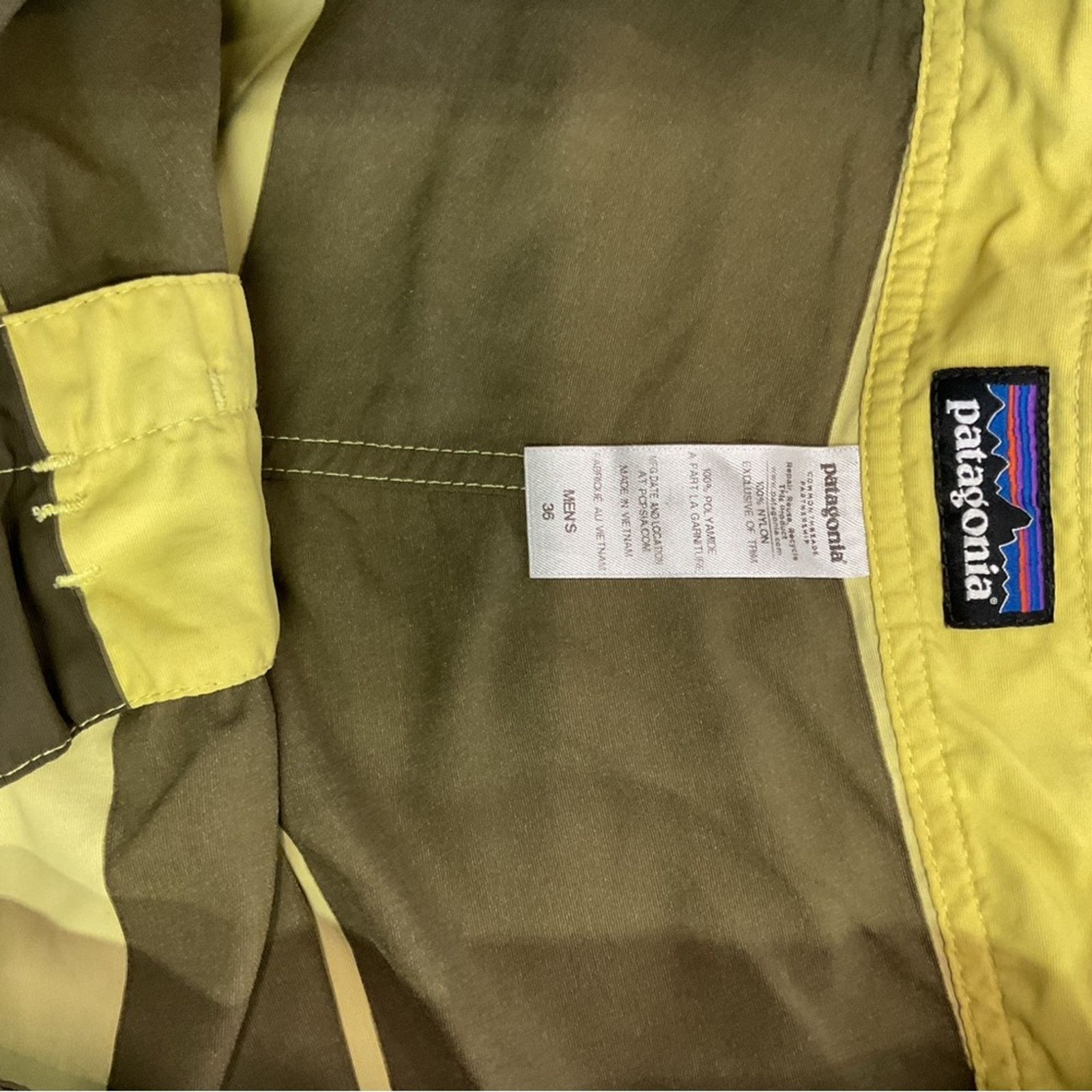 Patagonia Patagonia Shorts Yellow Stripes Size US 36 / EU 52 - 3 Thumbnail