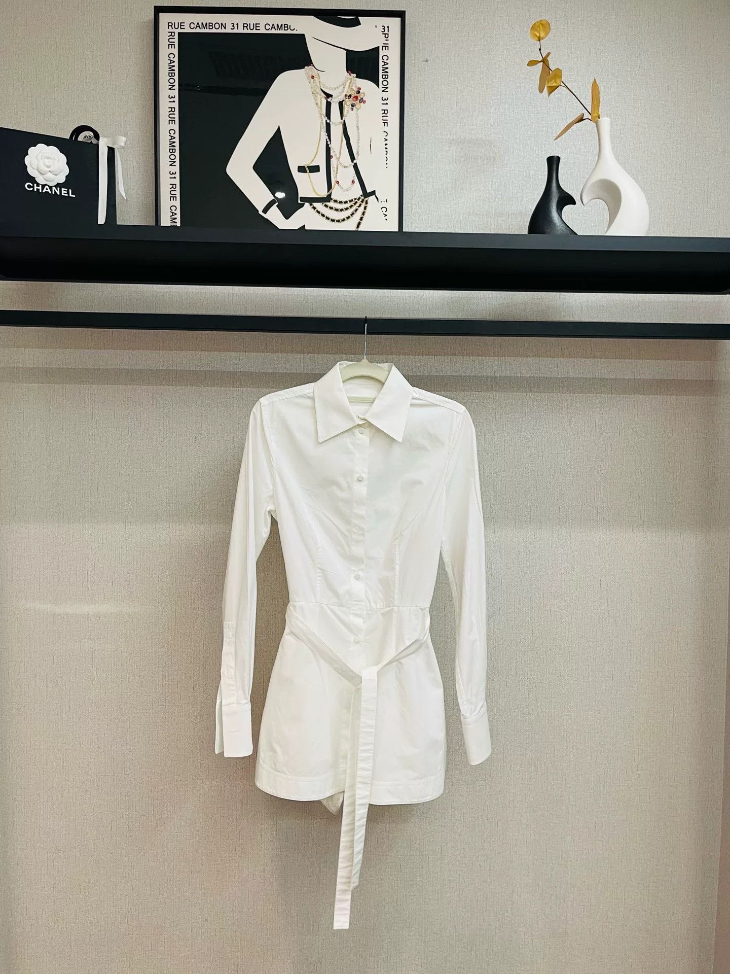 Valentino Valentino White Waistcoat Shirt Dress Size US 36 / EU 52 - 1 Thumbnail
