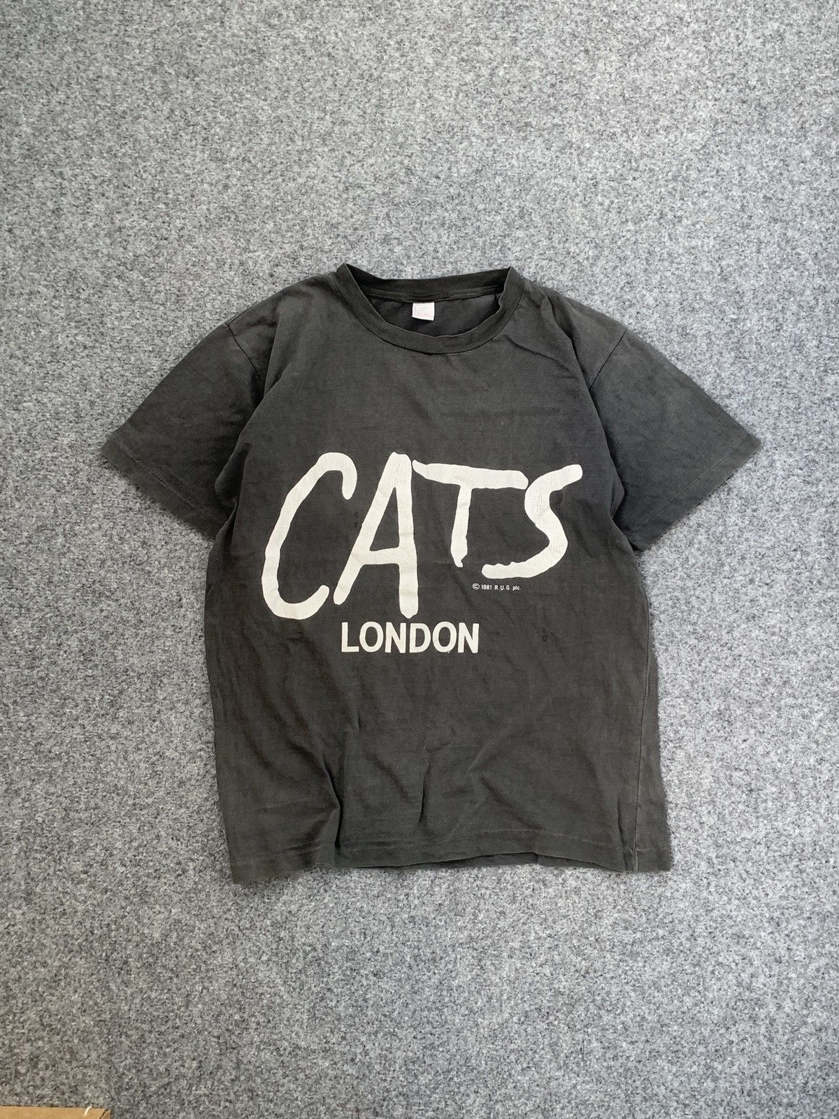 Band Tees 1981 CATS LONDON RARE ASH GRAY SHIRT SINGLE STITCH Size US L / EU 52-54 / 3 - 1 Thumbnail