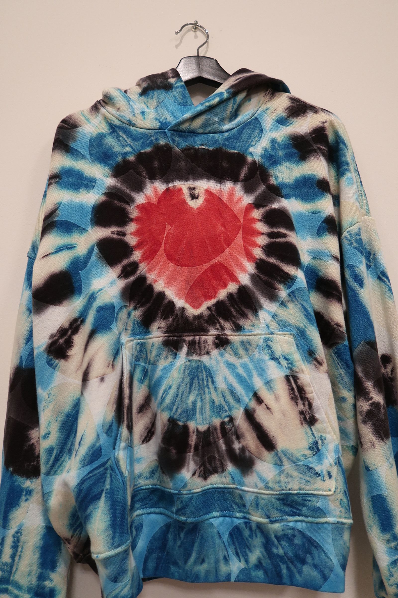 Amiri Amiri Over-Sized Heart Tie Dye Hoodie Size US XS / EU 42 / 0 - 2 Thumbnail