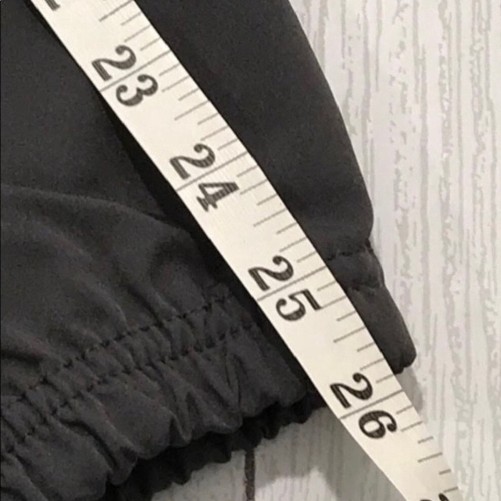 Avalanche Avalanche Gray Hooded Windbreaker Jacket Medium NWT Size US M / EU 48-50 / 2 - 6 Thumbnail