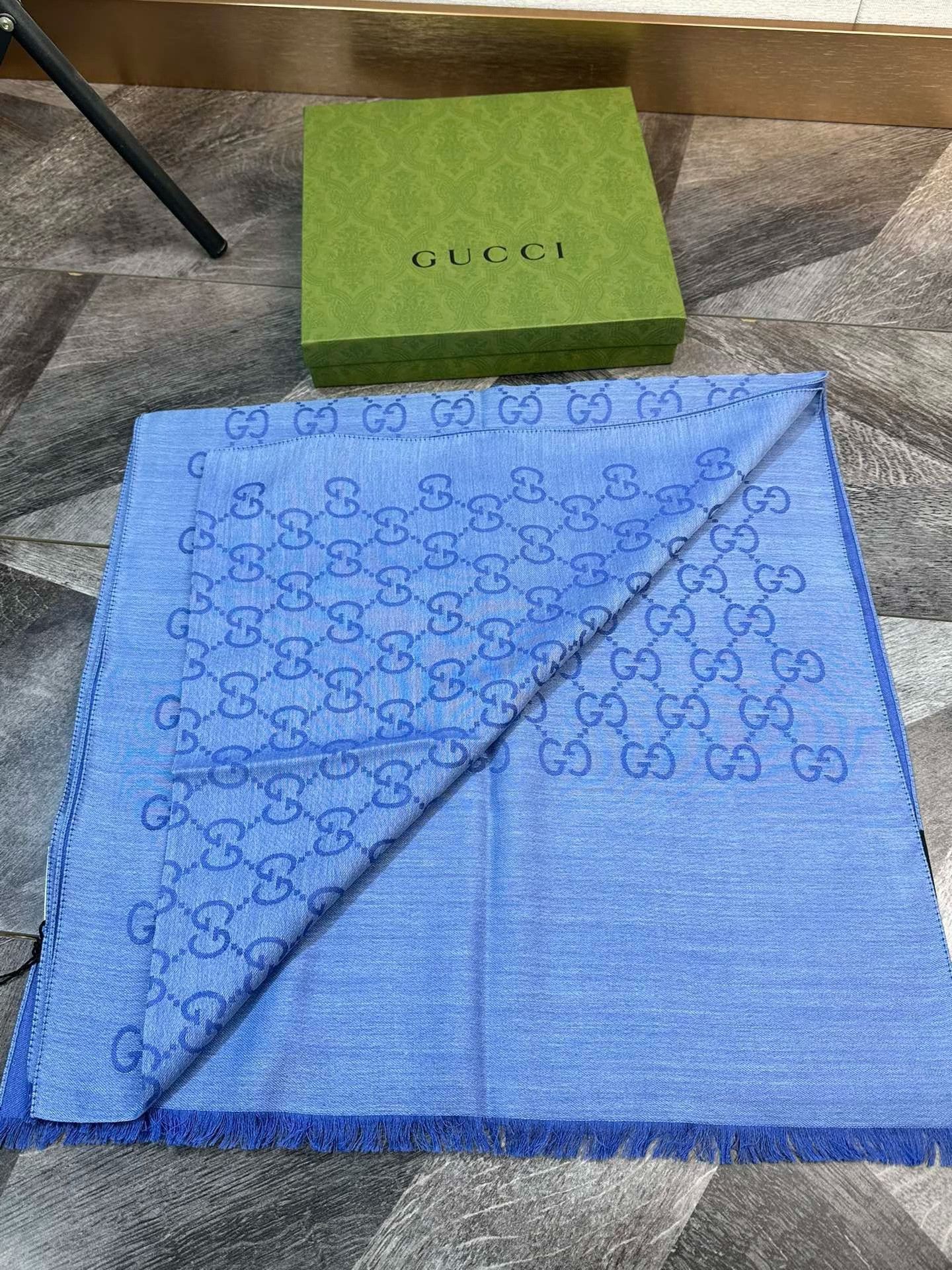 Gucci Gucci Blue Double-Sided Wool Scarf with Logo Size ONE SIZE - 1 Thumbnail