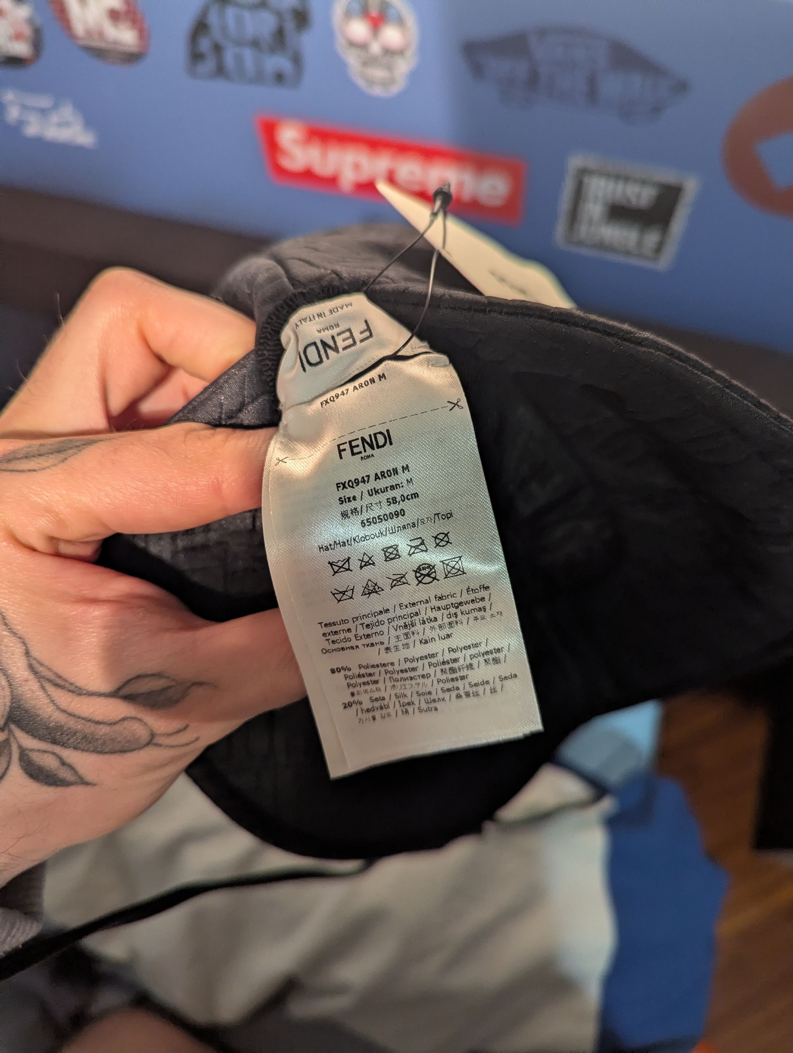 Fendi Bucket Hat "ARON" Size ONE SIZE - 5 Thumbnail