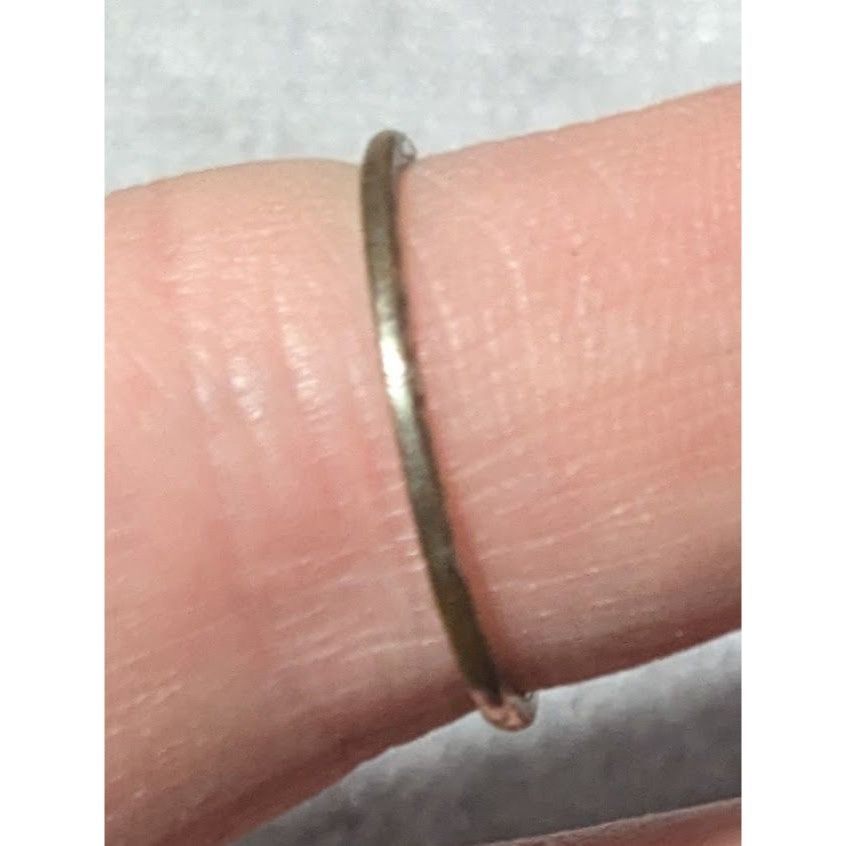 Other Minimalist Rose Gold Cubic Zirconia Ring Size 6 3/4 Size ONE SIZE - 16 Thumbnail