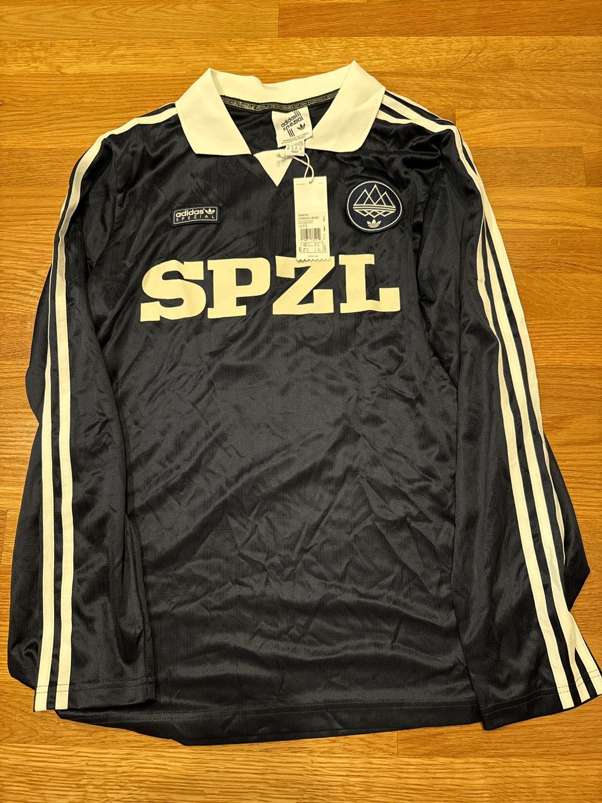 Adidas spezial football shirt online