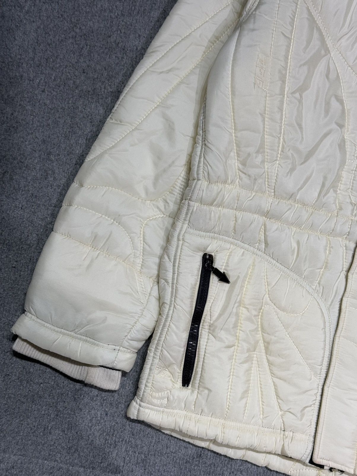 Jean Paul Gaultier × Vintage Jean Paul Gaultier 90s Vintage Ivory Quilted Hooded Jacket Size US S / EU 44-46 / 1 - 5 Thumbnail