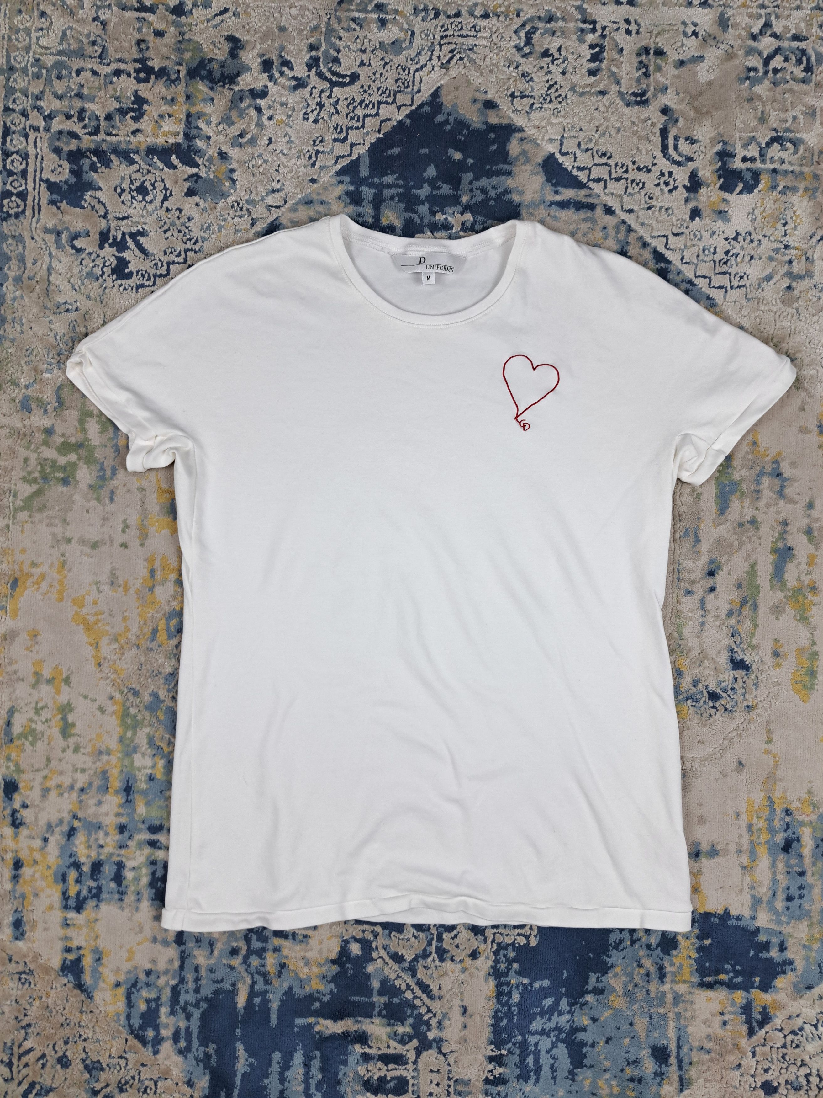 Dior Christian Dior D Uniforms Staff Cloth Embroidered Heart Tee Size M / US 6-8 / IT 42-44 - 1 Thumbnail