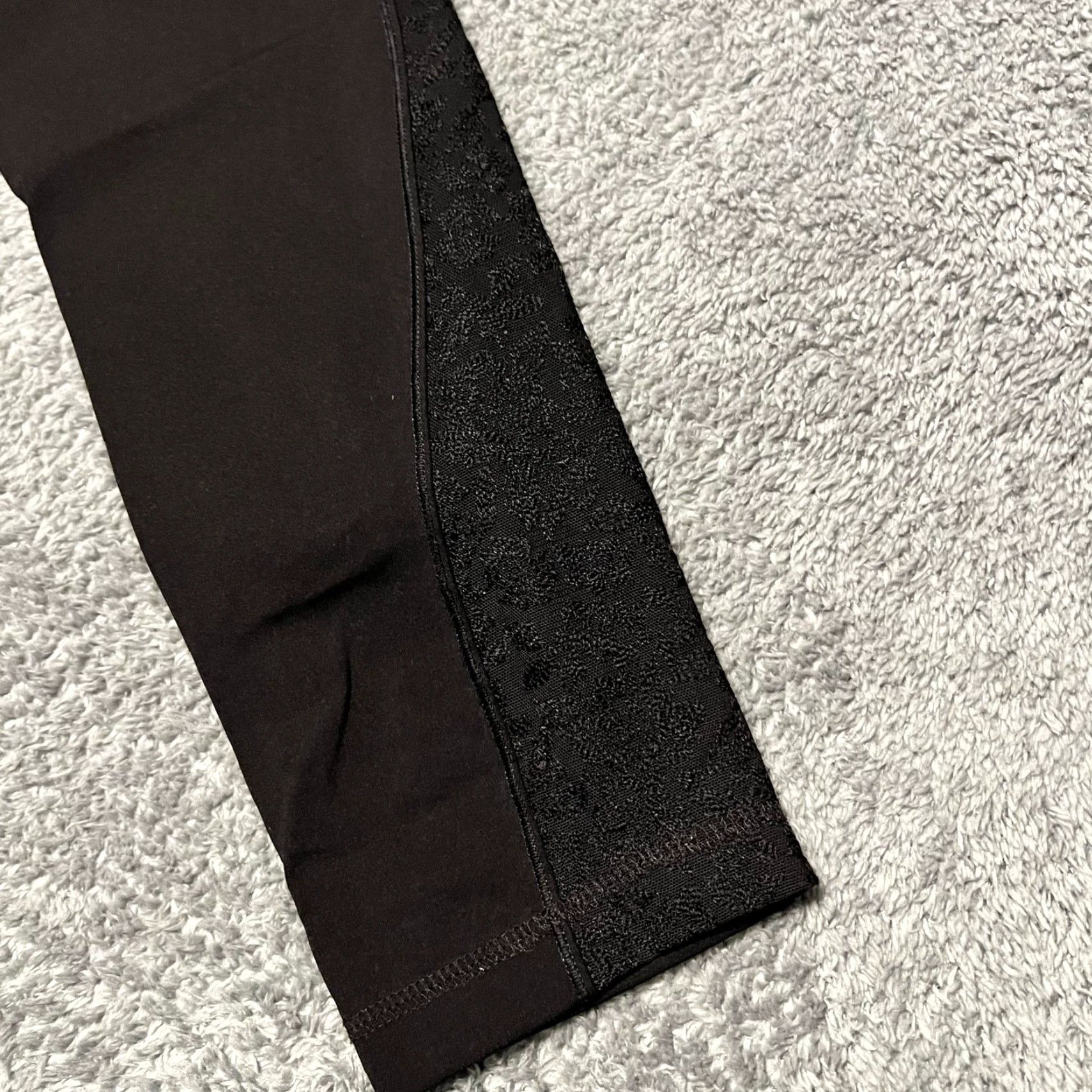 Lululemon Lululemon Leggings Womens 8 Wunder Under High Hi Rise Special Edition Ankle Black Womens Size 8 Regular Leggings Size 30" / US 8 / IT 44 - 3 Thumbnail