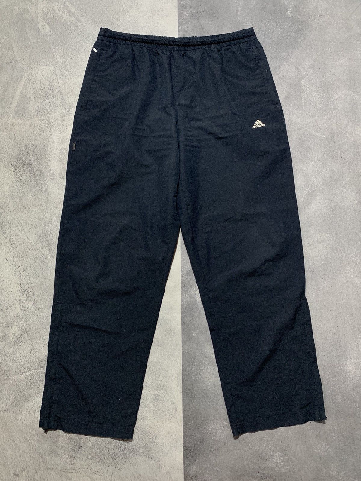 Adidas × Vintage Vintage 90s Adidas trackpants jogger pants streetwear sizeXL Size US 36 / EU 52 - 1 Thumbnail