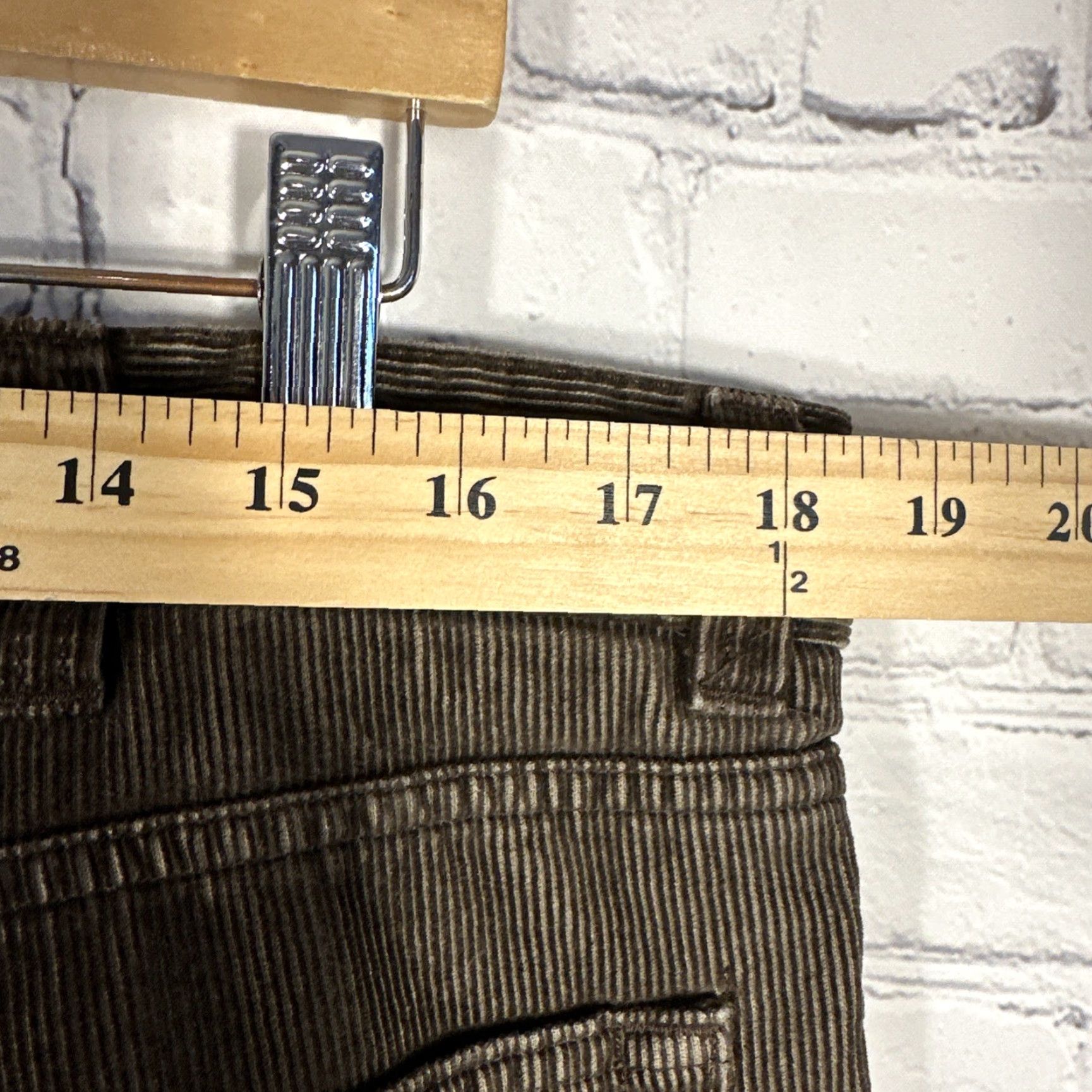 Vintage **L.L. Bean Corduroy Pants Mens 38 Brown Regular Fit** User: **L.L. Bean Corduroy Pants Men's 38 Brown Regular Fit** Size US 38 / EU 54 - 4 Thumbnail