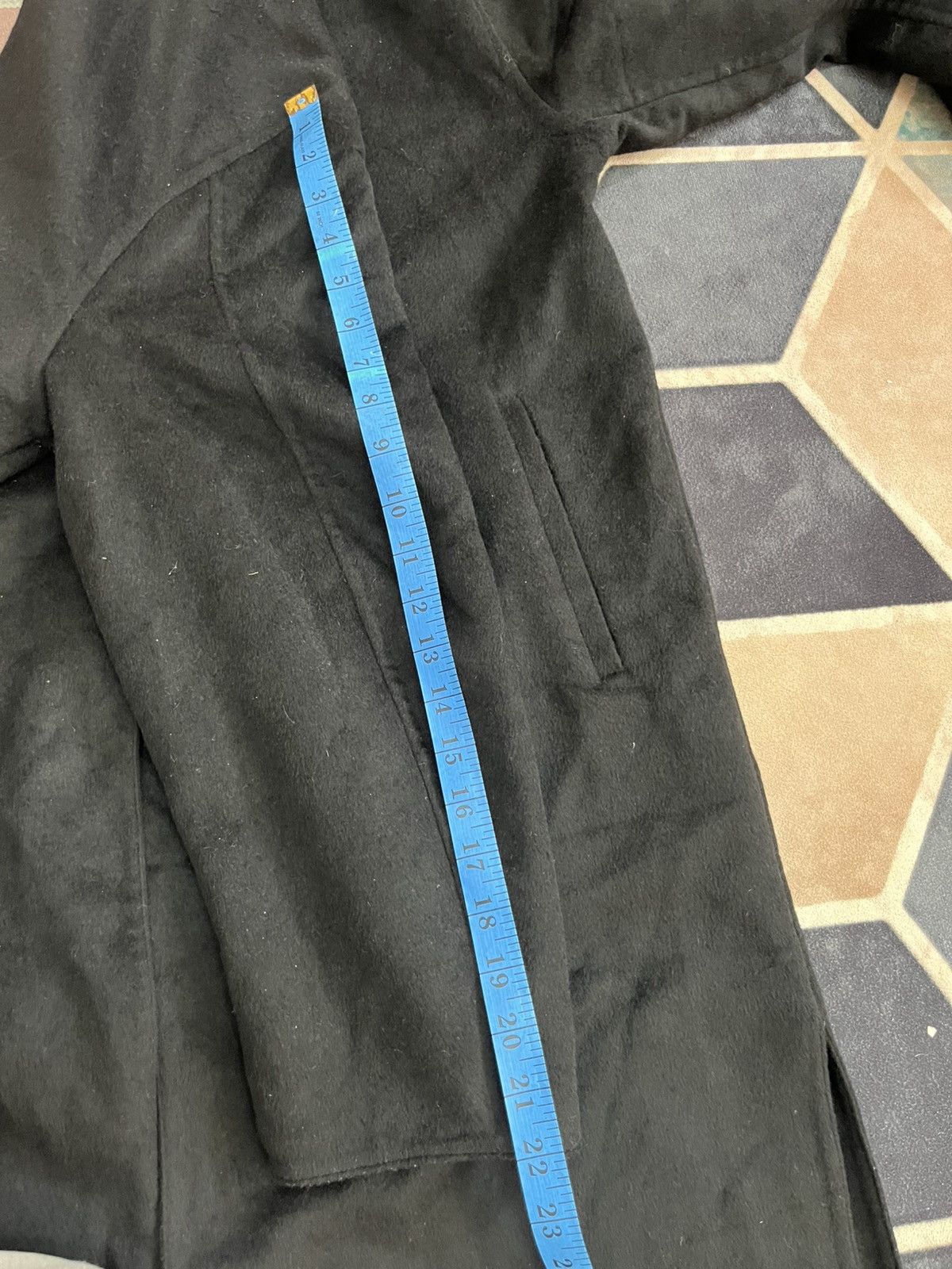 Japanese Brand Japanese Designer Uniqlo Black Long Jackets Wool Black Size L / US 10 / IT 46 - 10 Thumbnail