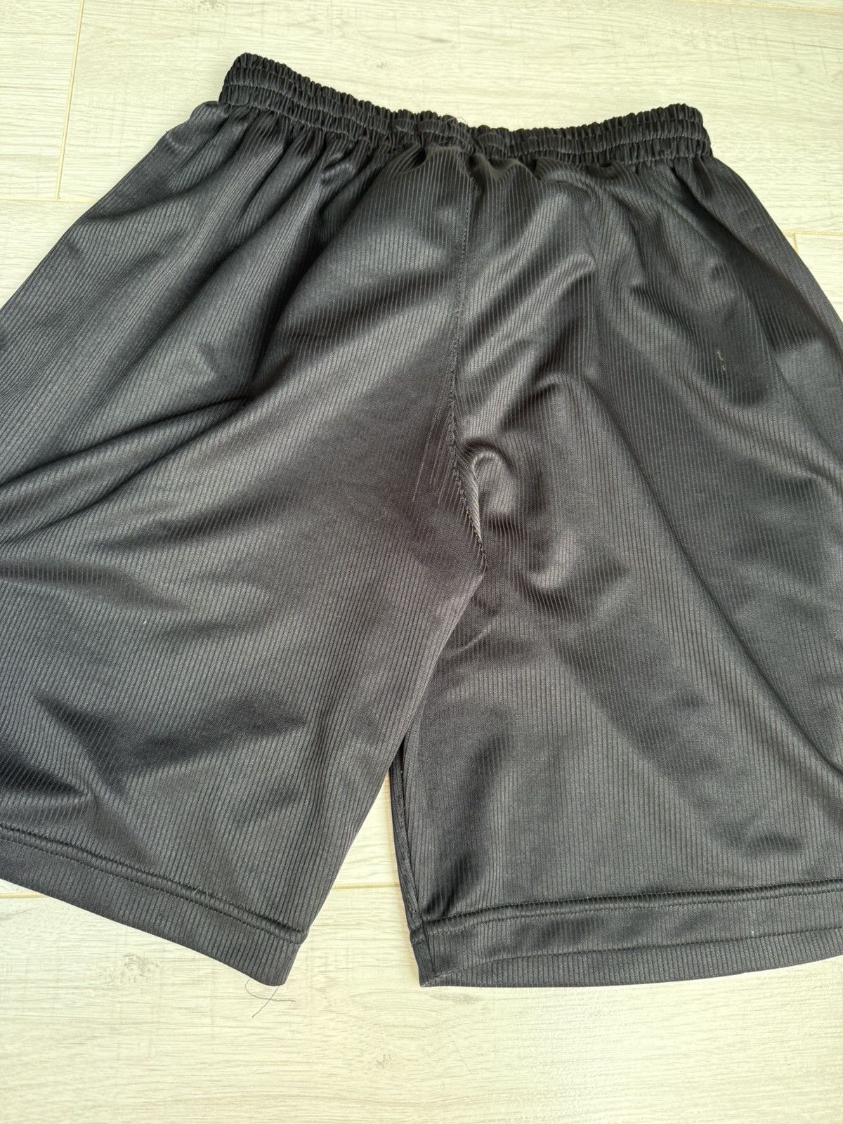 Umbro Vintage Umbro Shorts Manchester United 1999 Barcelona final Size US 34 / EU 50 - 5 Thumbnail