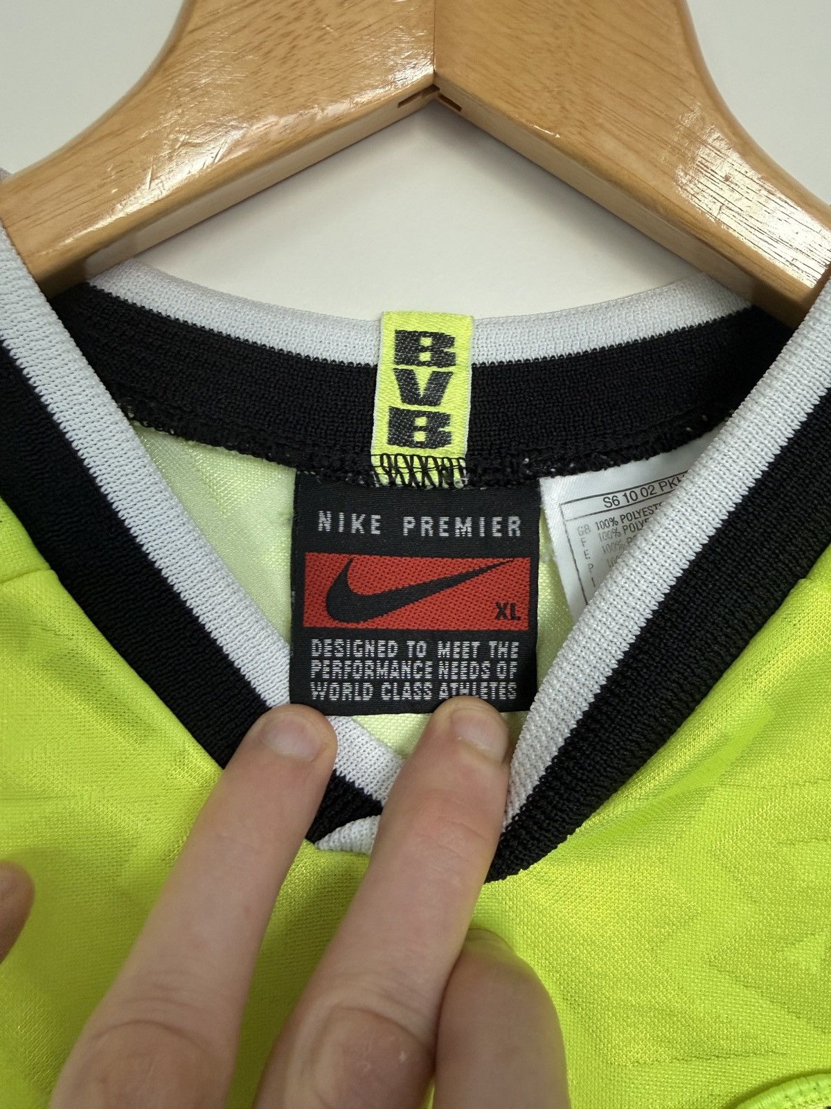 Nike Authentic Borussia Dortmund 95/96 jersey Size US M / EU 48-50 / 2 - 6 Thumbnail