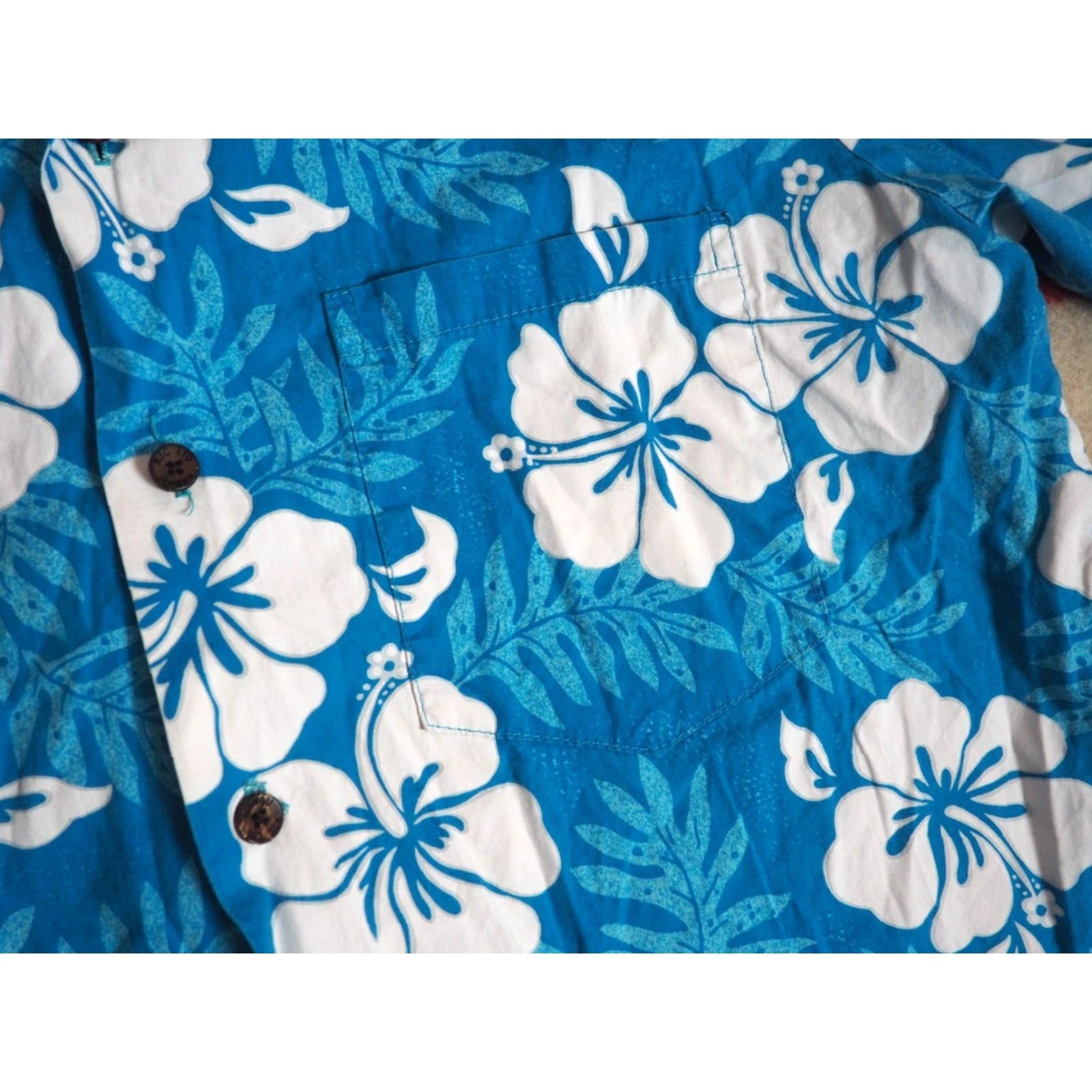 Vintage VTG 90s RJC Blue White Floral Camp Button USA Magnum Hawaiian Shirt Mens L Size US L / EU 52-54 / 3 - 4 Thumbnail