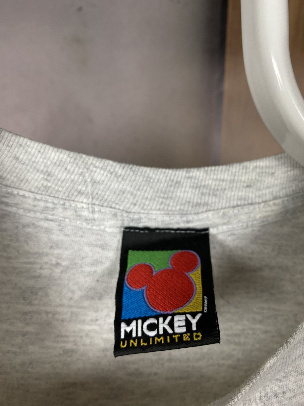 Disney 🍿Vintage 90s T-Shirt Disney Mickey Unlimited Big Logo Tee🍿 Size US L / EU 52-54 / 3 - 9 Thumbnail