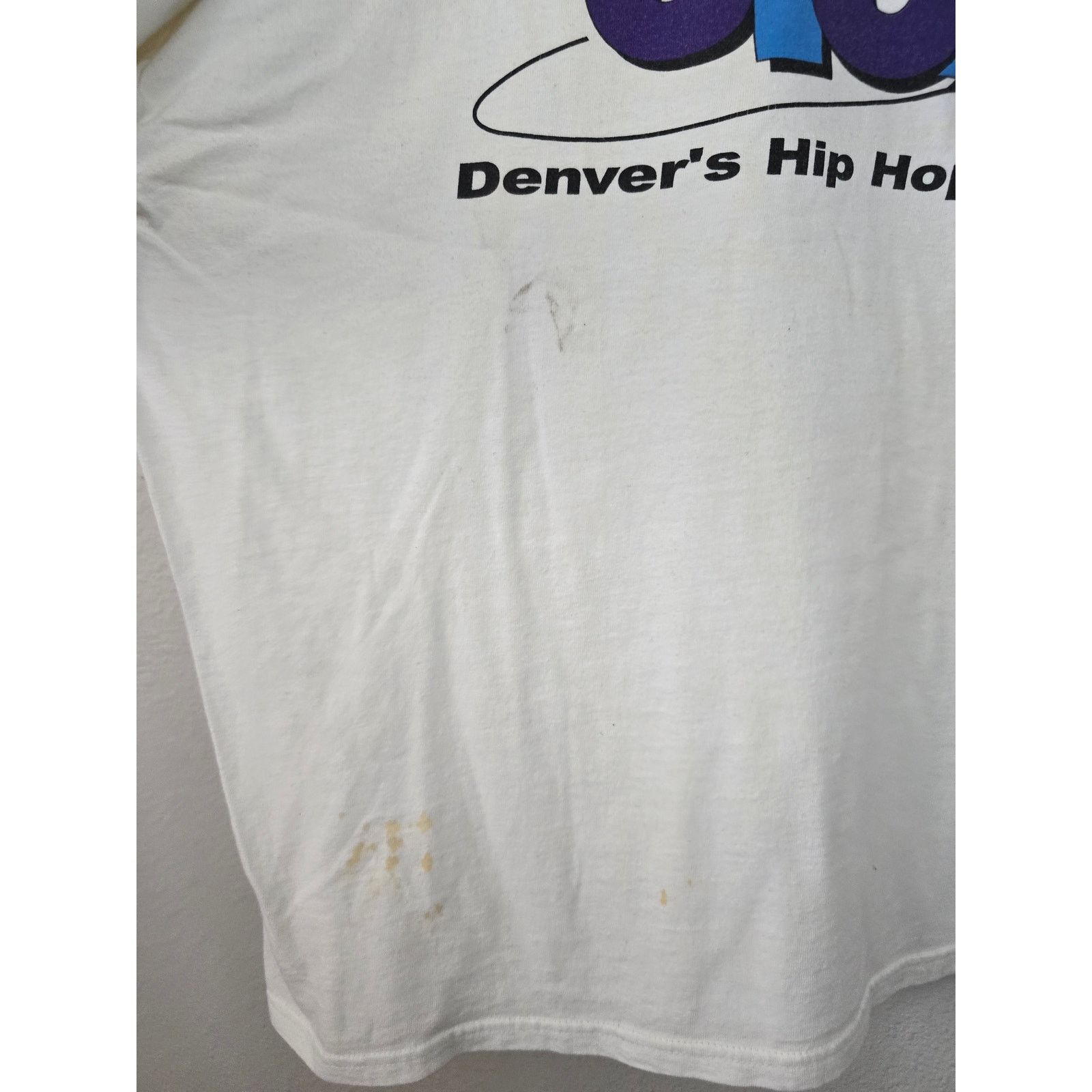 Gildan Vintage Radio Shirt U102 Denvers Hip Hop & R&B White XXL Tee Size US XXL / EU 58 / 5 - 3 Thumbnail