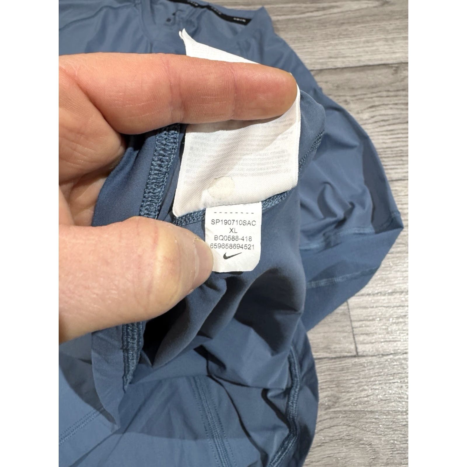 Nike NIKE Pro Tech Pack Long Sleeve Training Top Shirt XL Blue BQ0588-418 Pro Nike Mens Shirt Gym Training Activewear Size US XL / EU 56 / 4 - 5 Thumbnail