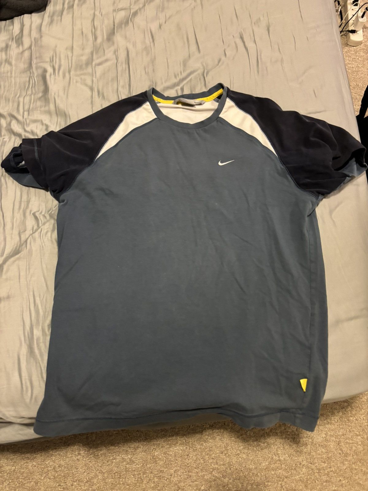 Nike × Vintage Y2K Nike Shirt Size US L / EU 52-54 / 3 - 1 Thumbnail
