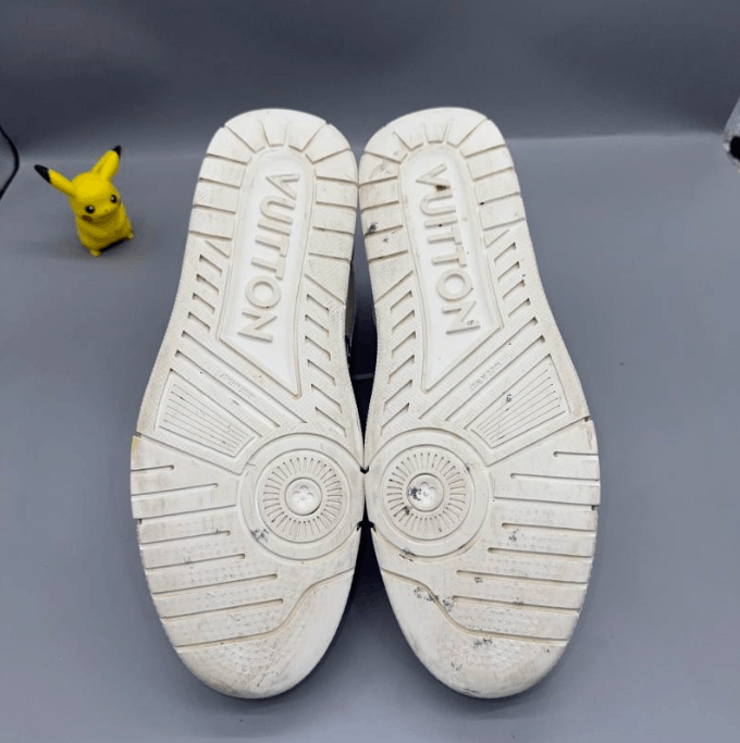 Louis Vuitton Louis Vuitton low-top shoes Size US 9 / EU 42 - 4 Thumbnail