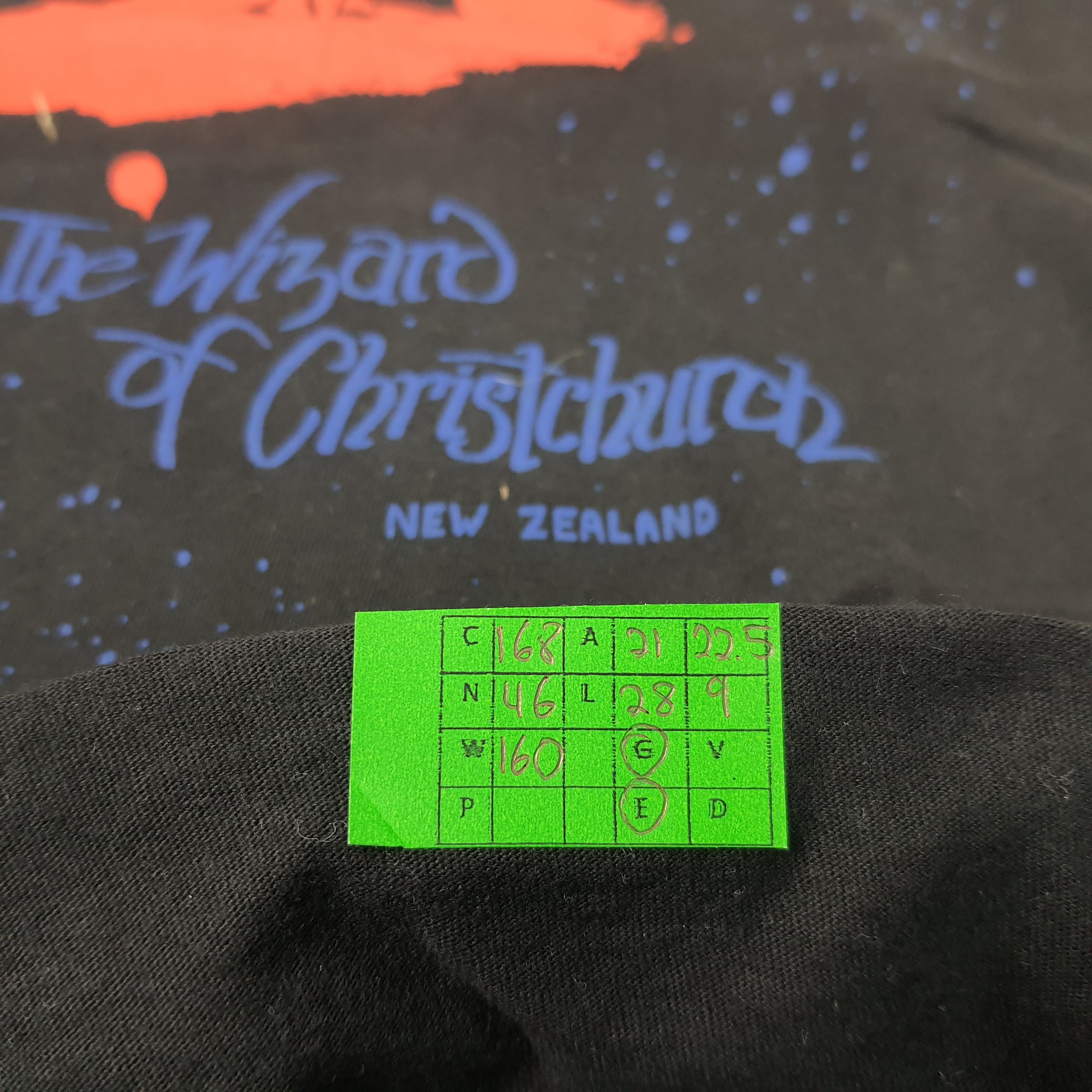 Vintage Vintage The Wizard of Christchurch New Zealand T-shirt Size US L / EU 52-54 / 3 - 6 Thumbnail