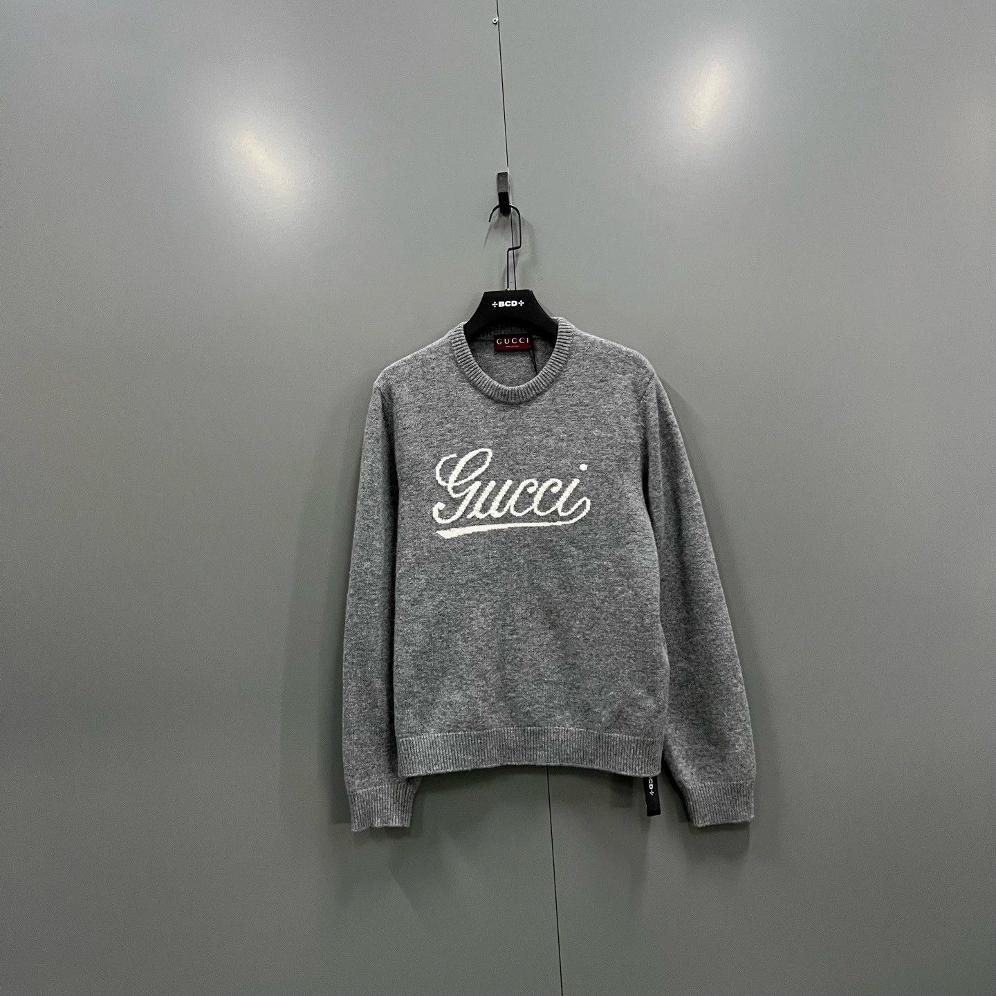 Gucci gucci gray logo wool knit sweater M size Size US M / EU 48-50 / 2 - 1 Thumbnail
