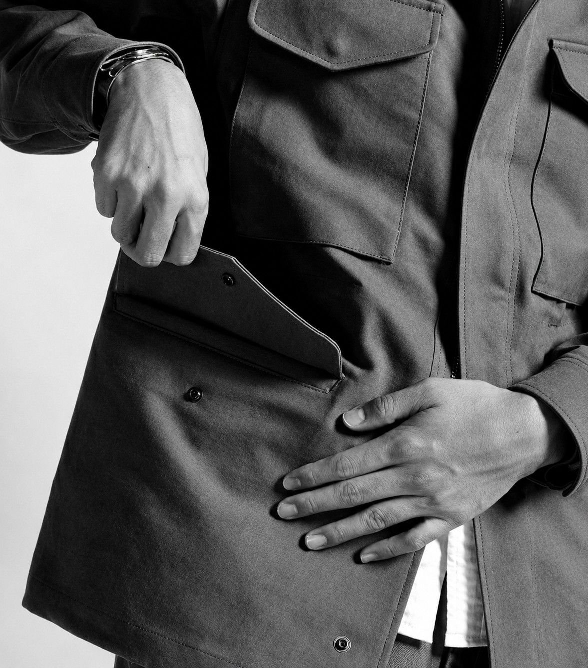 Auralee aa . 3 . M65 WASHED DOUBLE CLOTH FIELD JACKET . A6SB01AR Size US S / EU 44-46 / 1 - 4 Thumbnail